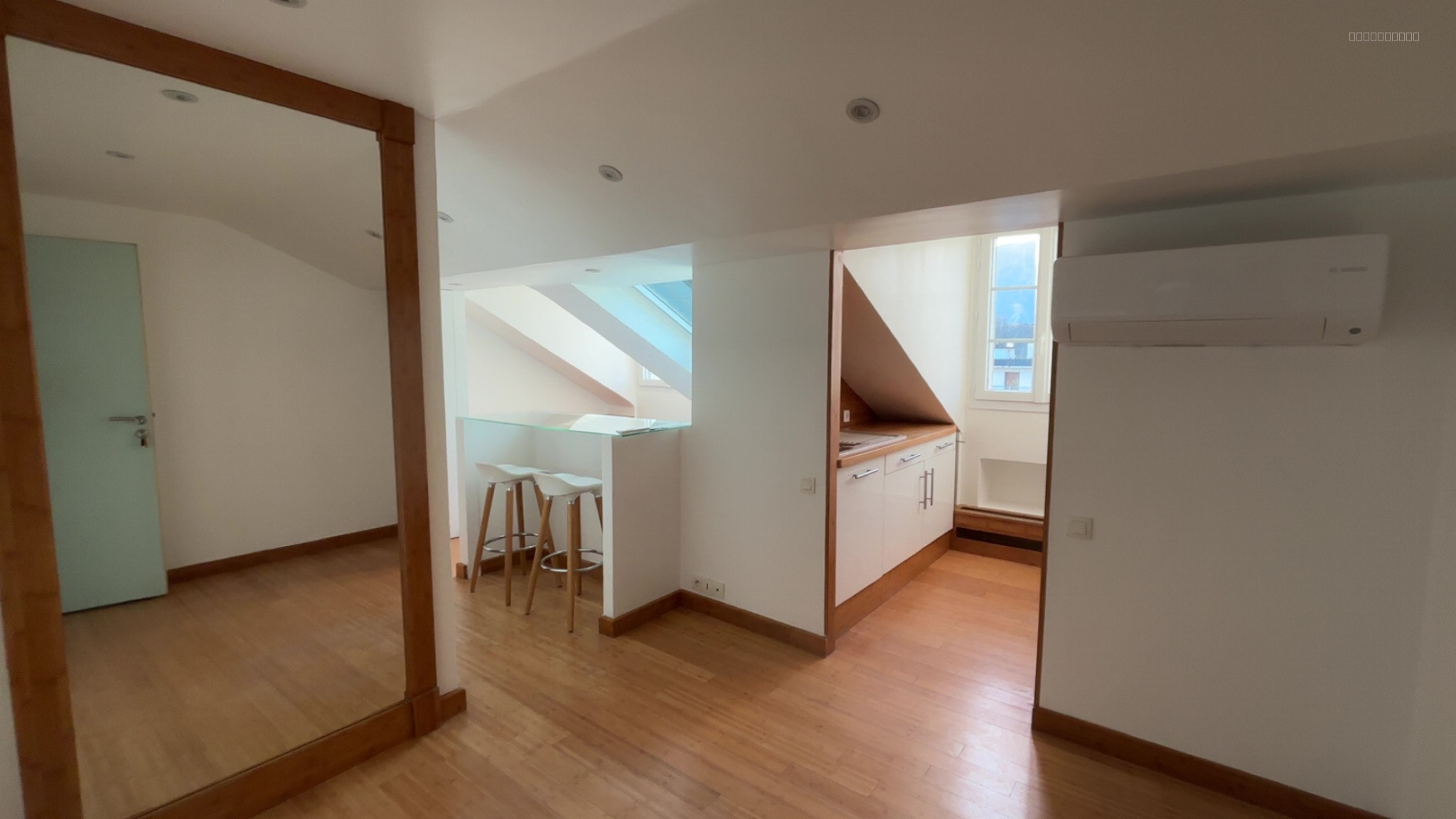 Appartement à vendre à Aix les bains, 23,91 m², 1 pièce – photo 1 sur 9