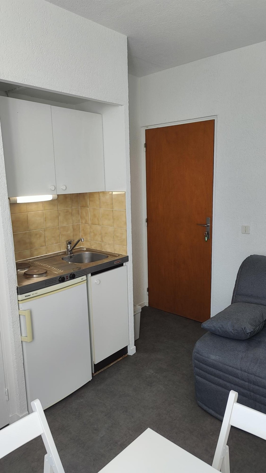 Studio à louer à Jacob bellecombette, 1 257 m², 1 pièce – photo 2 sur 4