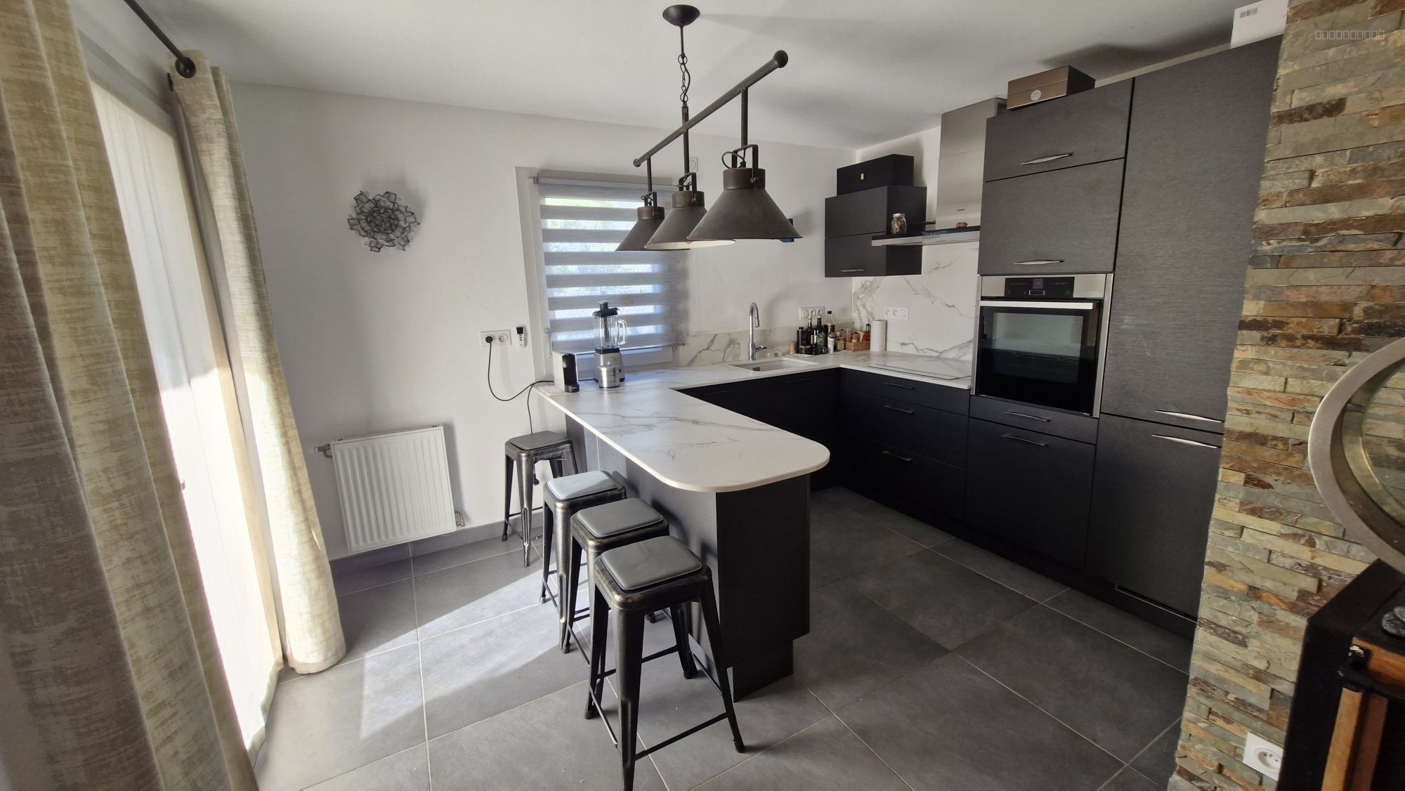 Appartement à vendre à La ravoire, 73 m², 3 pièces – photo 1 sur 8