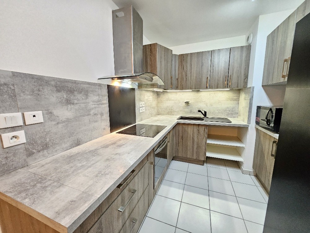 Appartement à louer à St priest, 20 m², 1 pièce – photo 2 sur 20