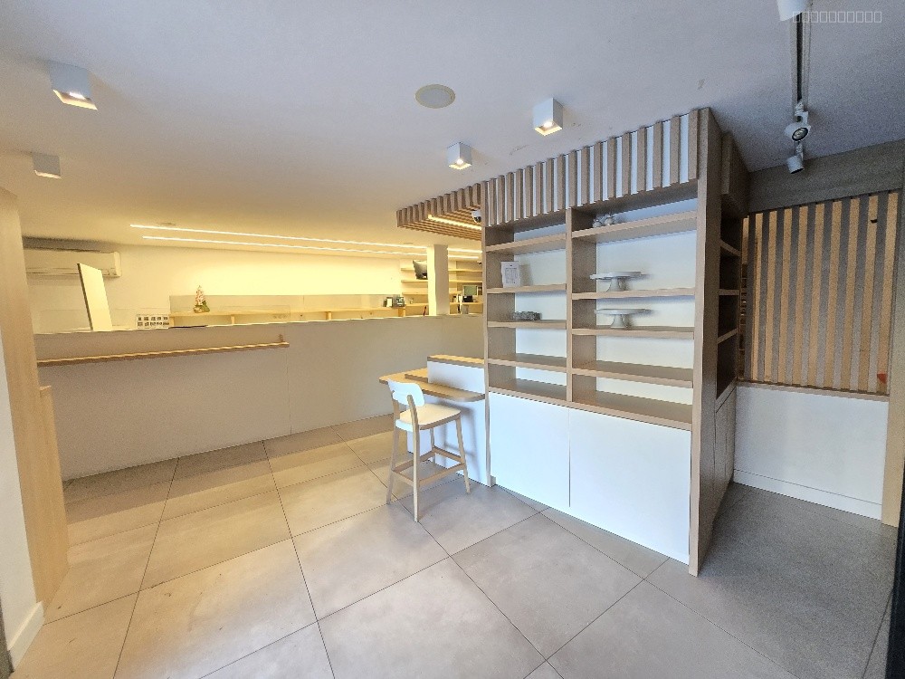 Local commercial à louer à Grezieu la varenne, 72 m², 2 pièces – photo 3 sur 13
