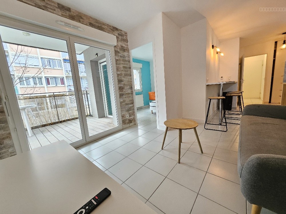 Appartement à louer à St priest, 20 m², 1 pièce – photo 1 sur 20