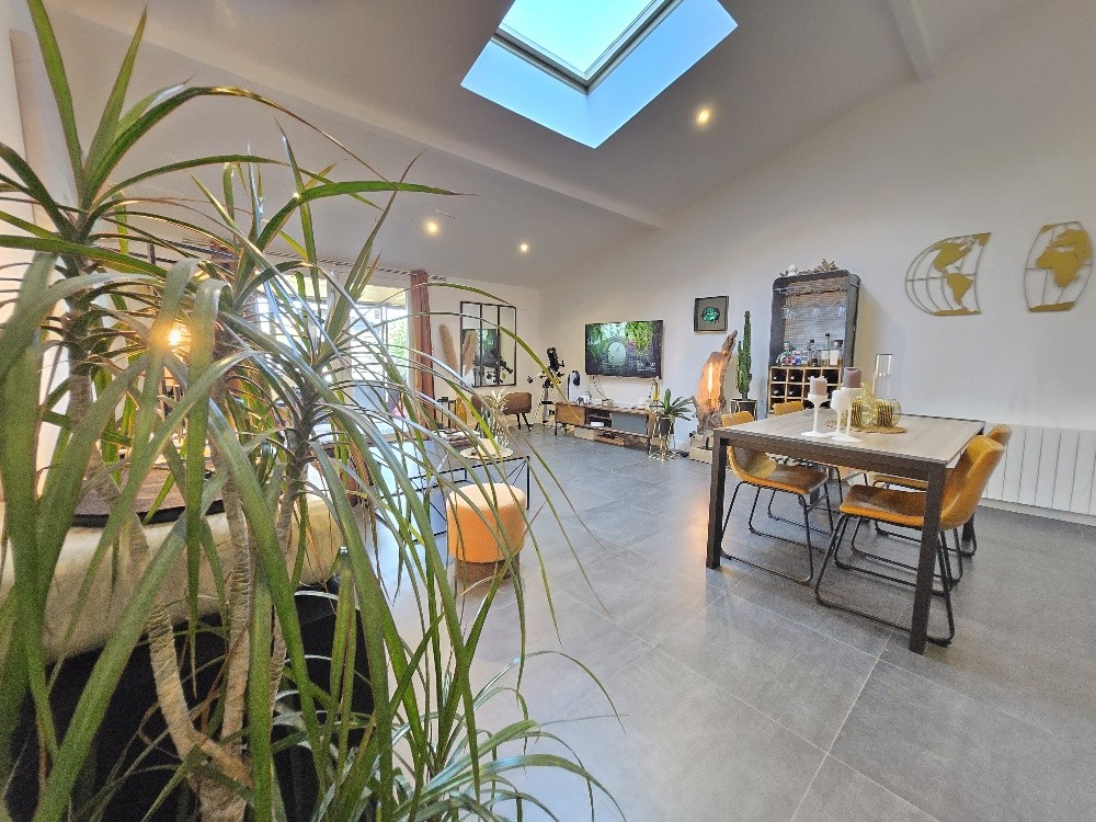 Appartement à vendre à Brindas, 88 m², 4 pièces – photo 1 sur 14