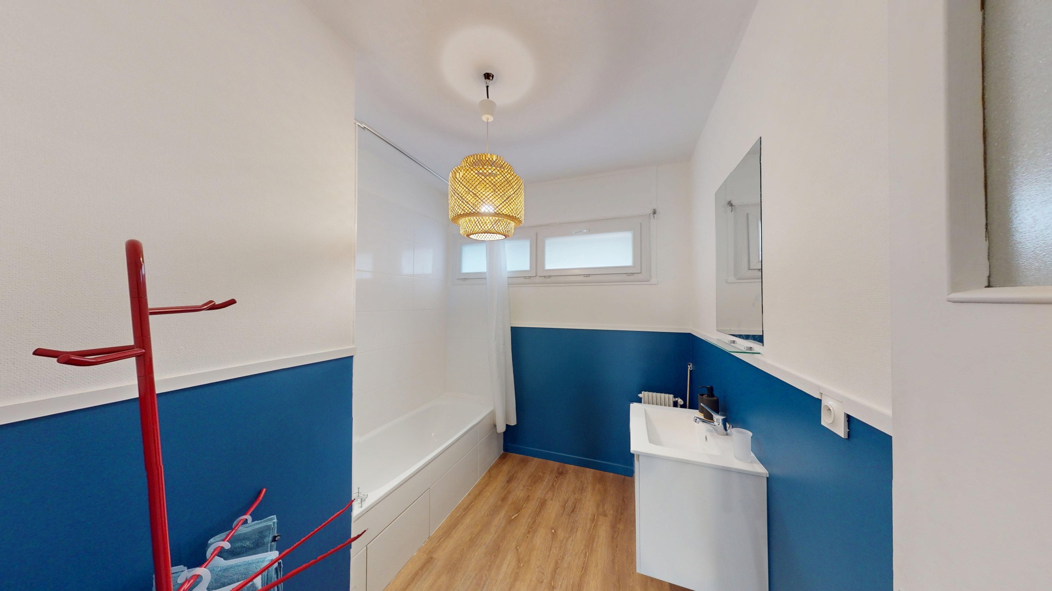 Appartement 4 pièces meublé - 92,48m2 - Lyon 8ème — photo 6