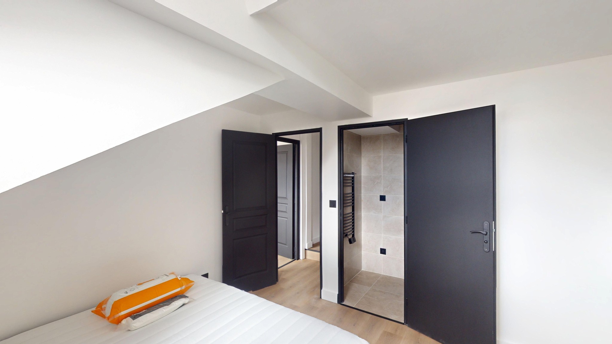 Appartement 2 pièces meublé - 33,70m2 - Lyon 6ème — photo 4