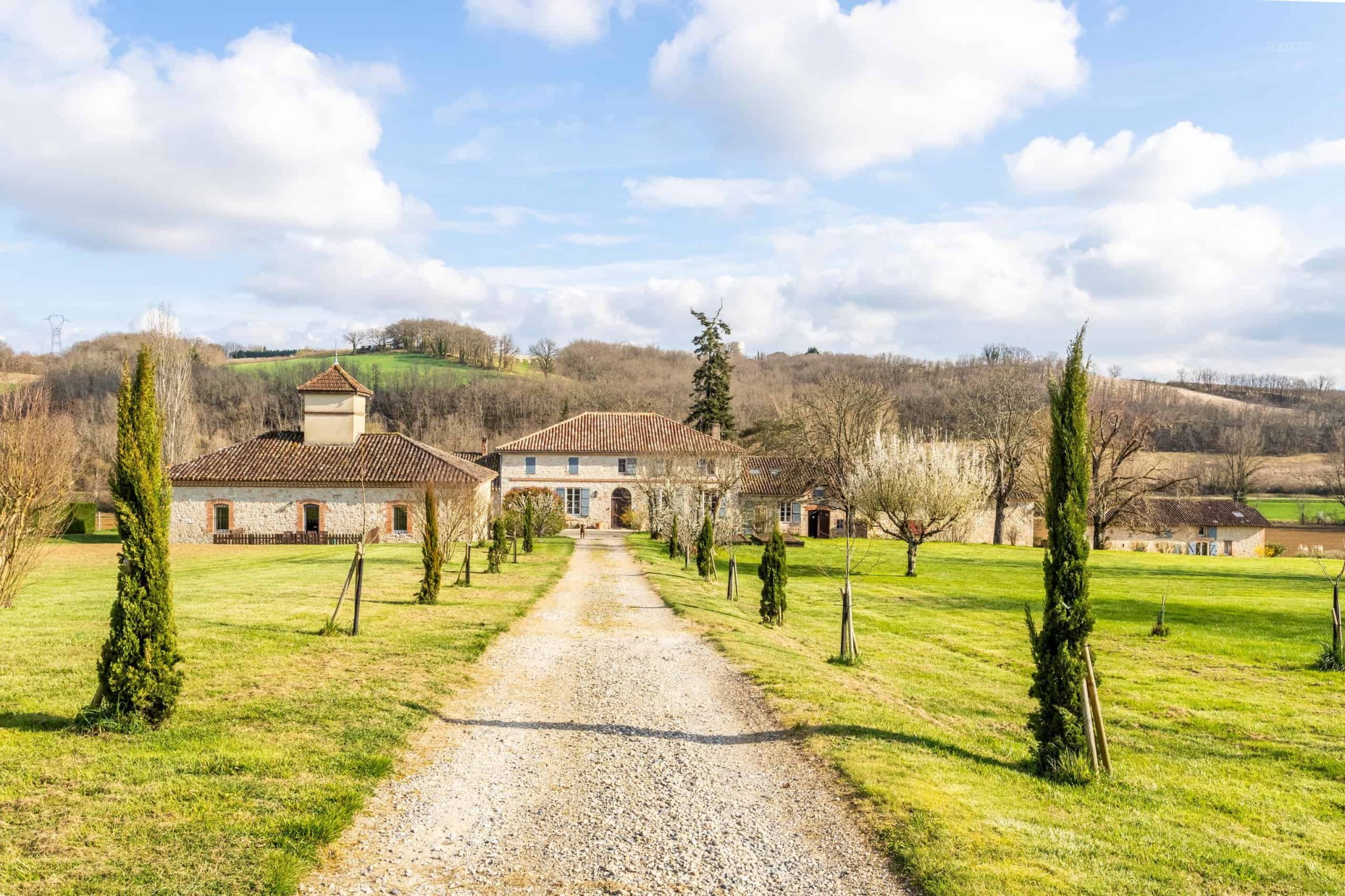 Maison à vendre à Auvillar, 486 m², 17 pièces – photo 1 sur 20