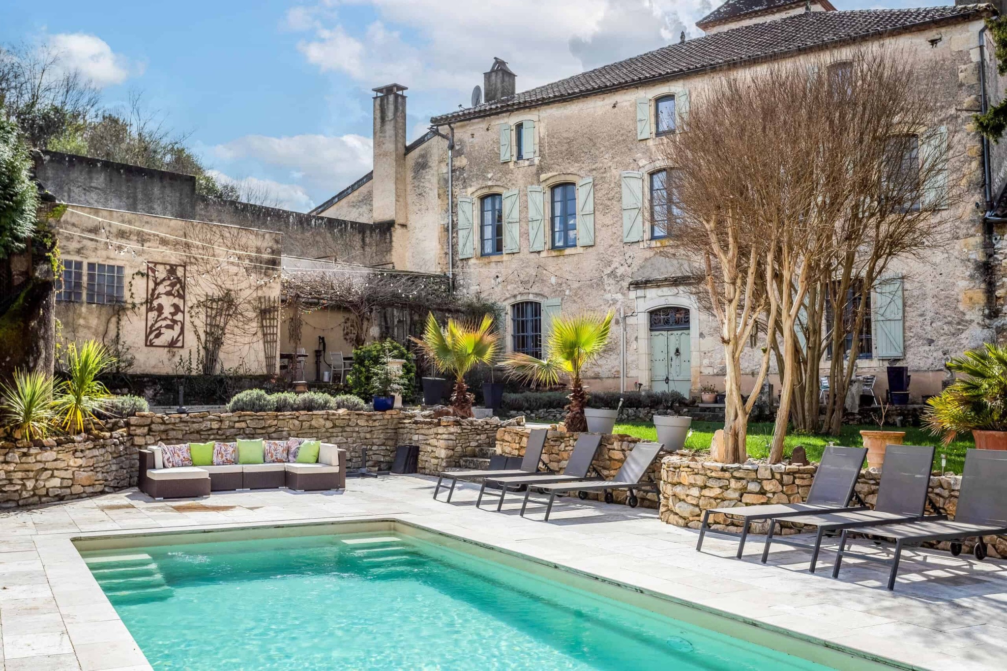 Maison à vendre à Lauzerte, 232 m², 7 pièces – photo 1 sur 20
