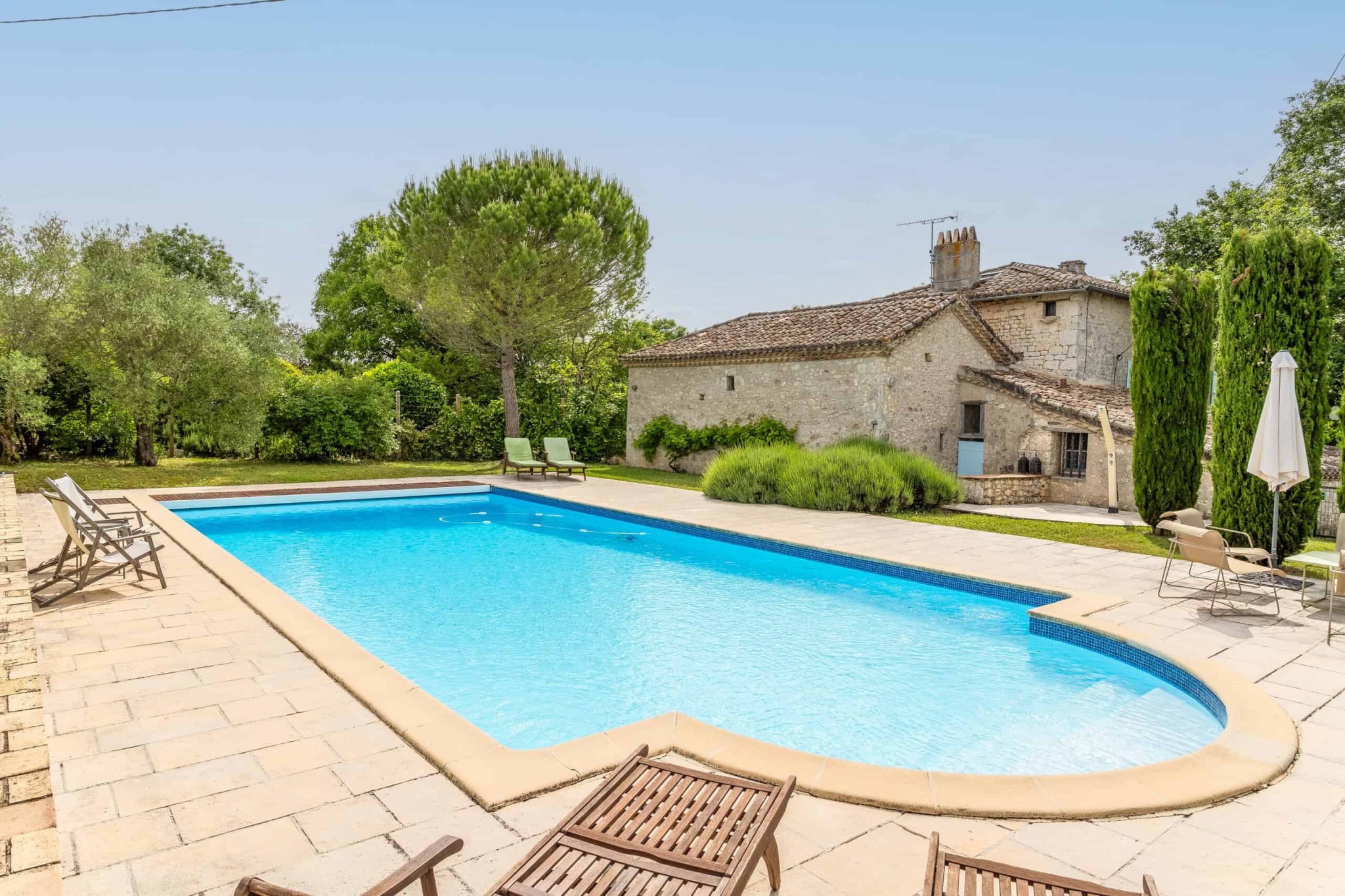 Maison à vendre à Roquecor, 171 m², 8 pièces – photo 2 sur 20