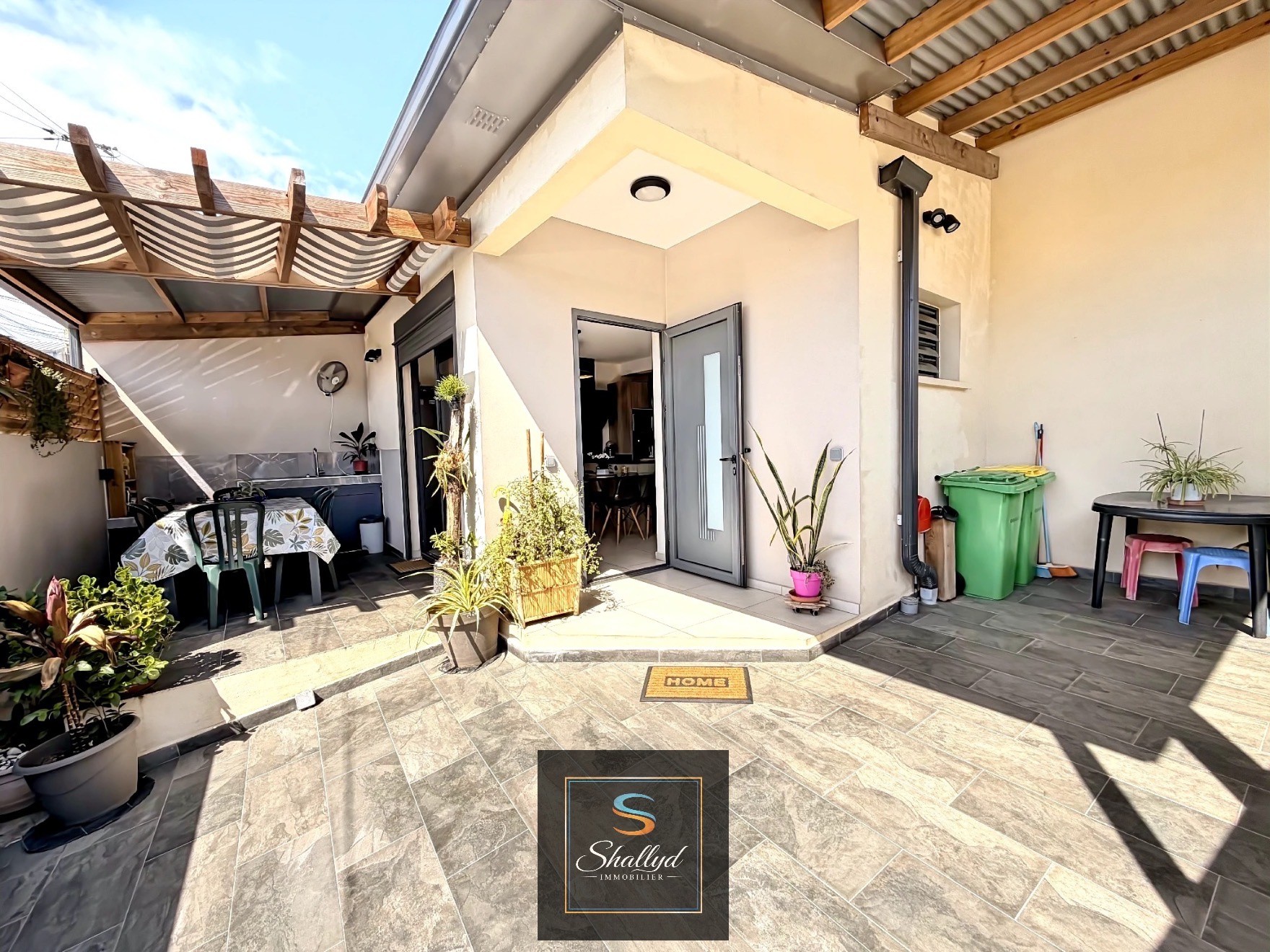 Maison à vendre à St pierre, 73 m², 3 pièces – photo 2 sur 12