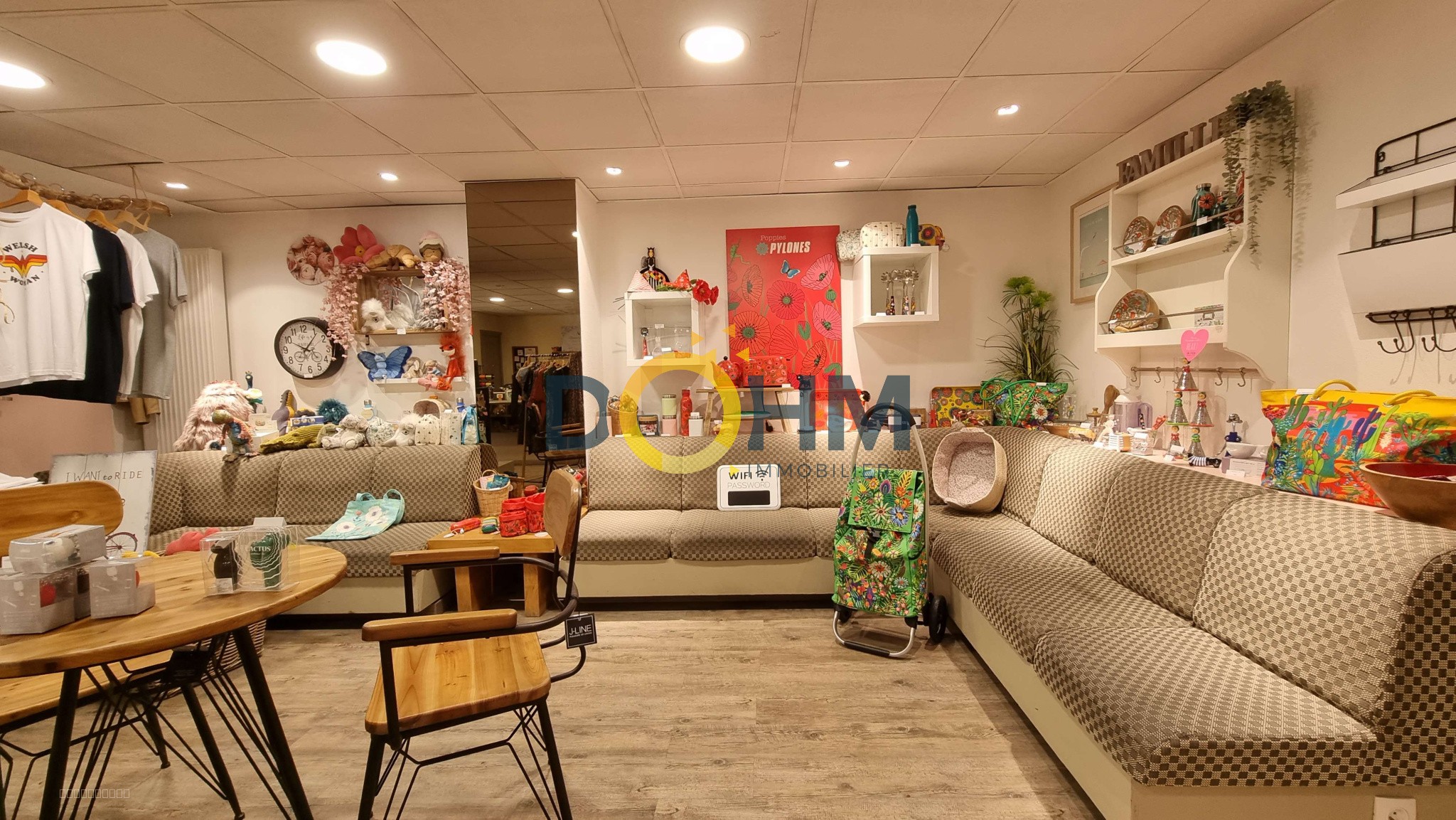 Bien immobilier à vendre à Bruay la buissiere, 1 400 m² – photo 2 sur 10