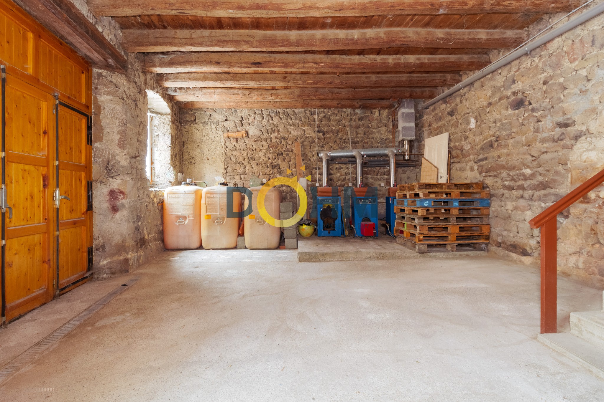 Immeuble 252m2 Usson en forez, Investisseur — photo 8
