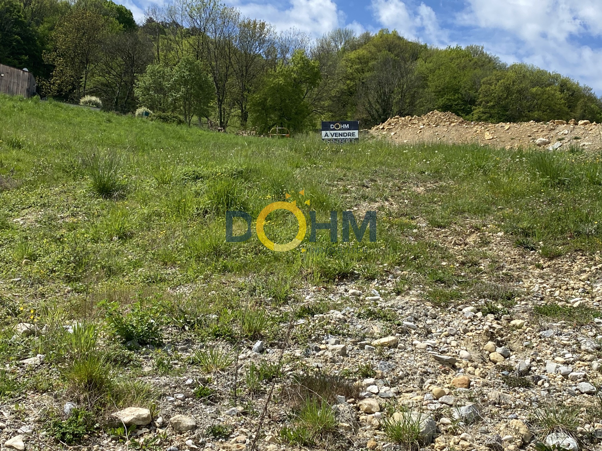 En exclusivité, terrain constructible de 851 m2 — photo 7