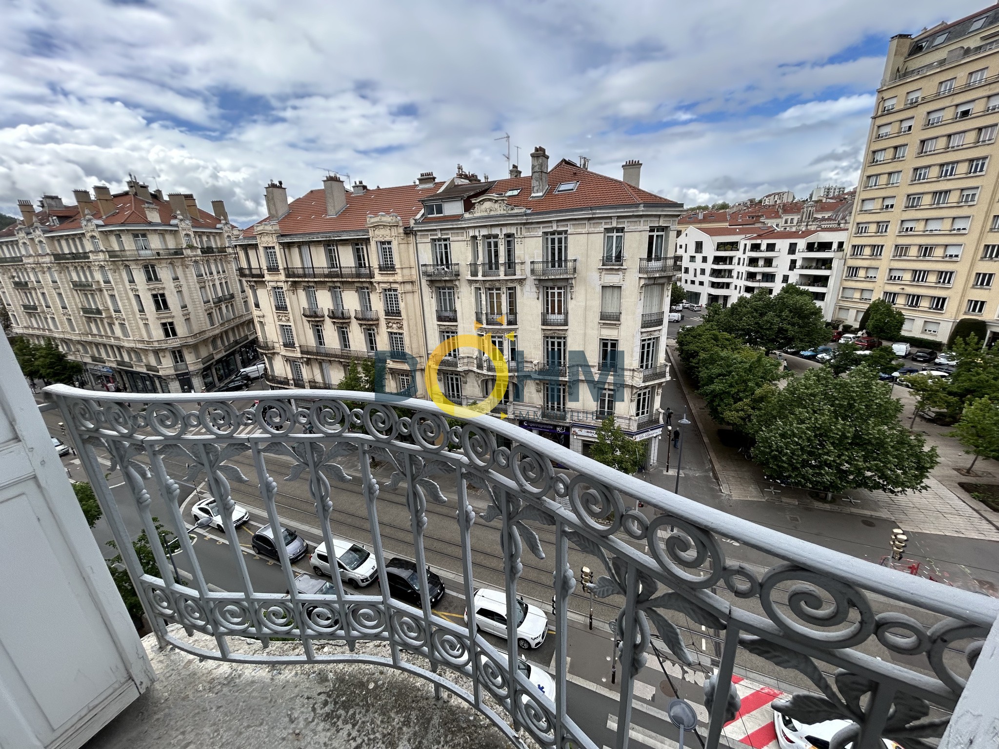 Exclusivité au Grand Hôtel, Bel Appartement Spacieux — photo 8