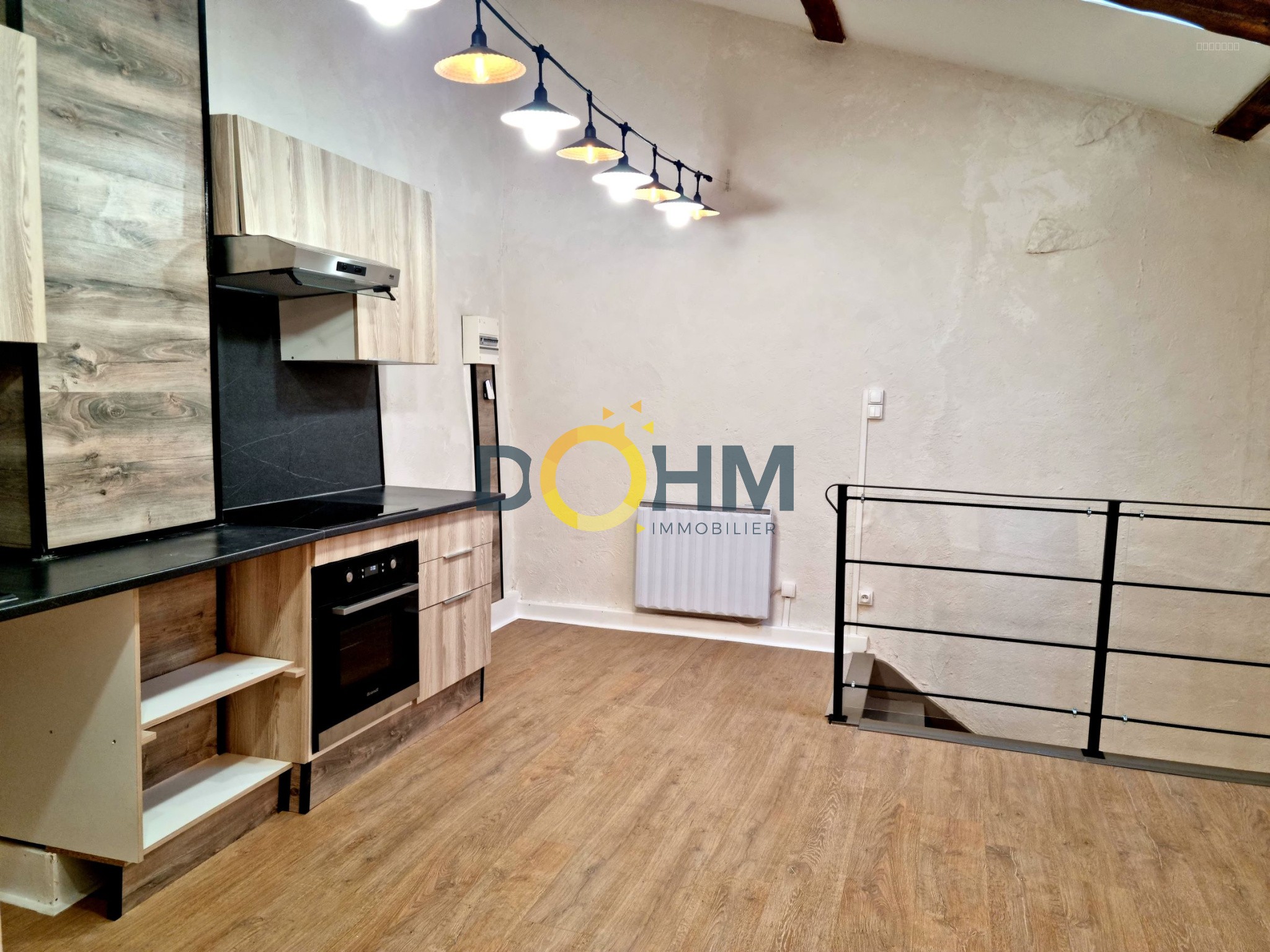 Saint-Bonnet-Le-Château : appartement à louer 460 € par mois — photo 1