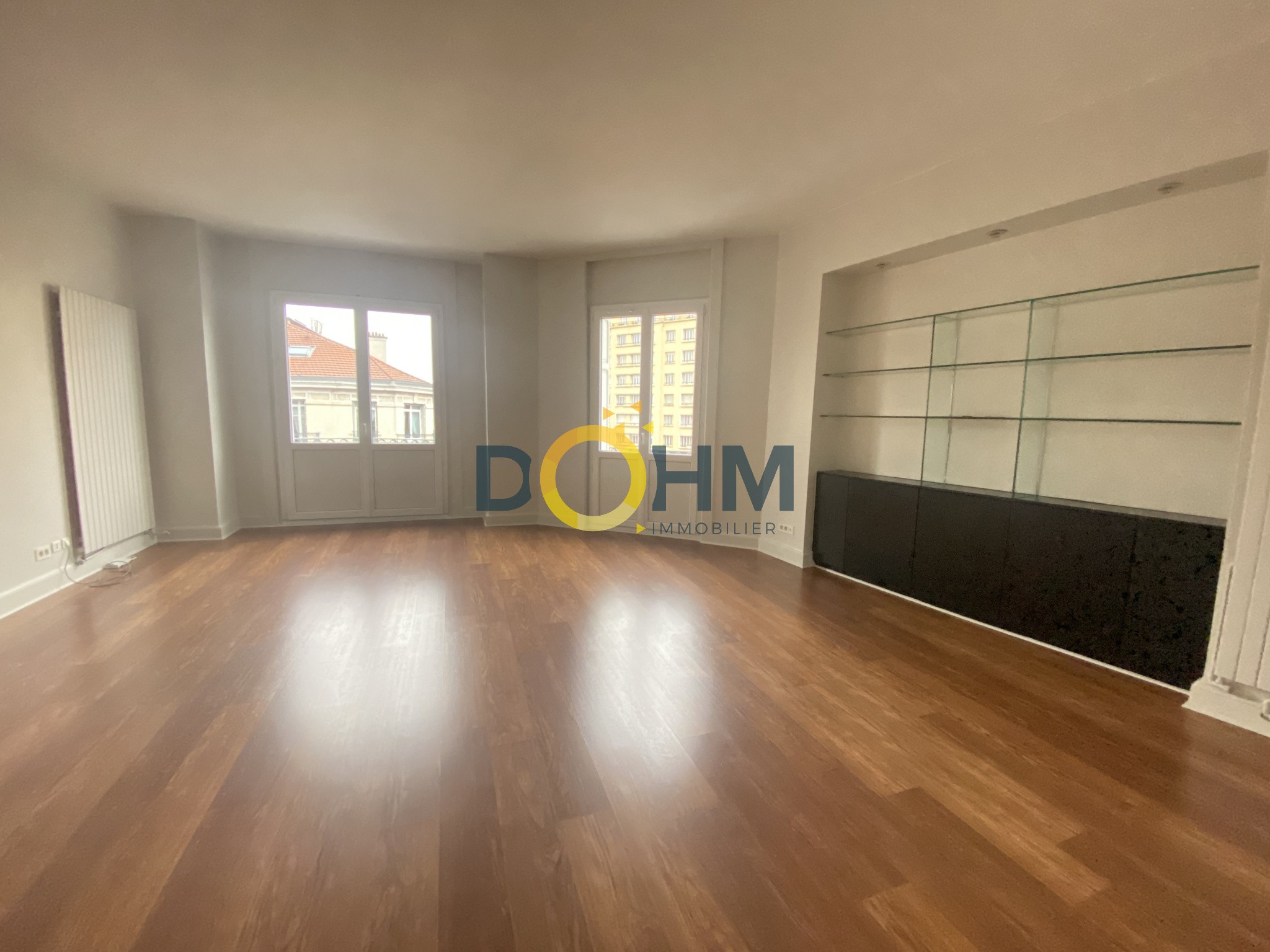 Exclusivité au Grand Hôtel, Bel Appartement Spacieux — photo 2