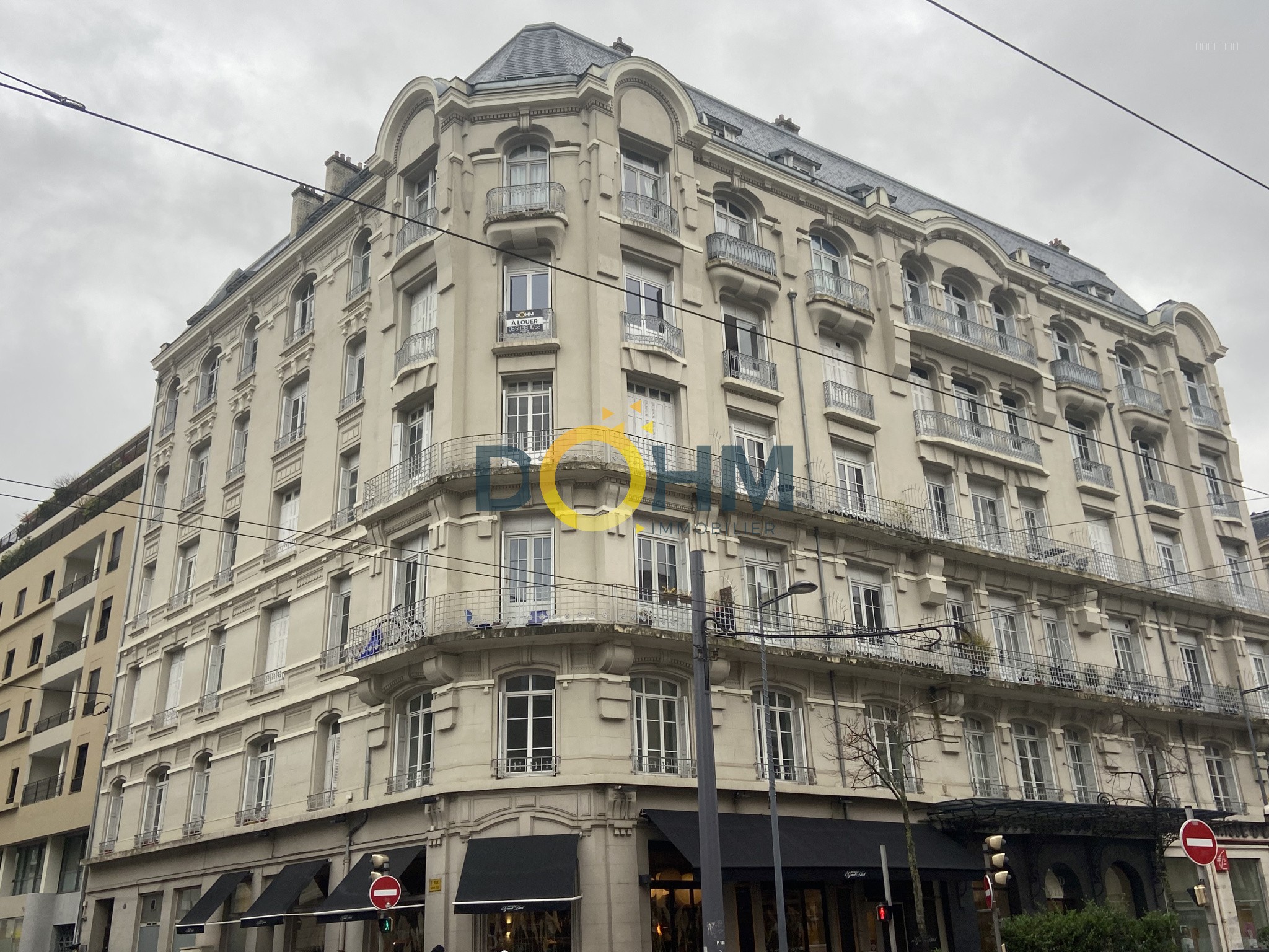 Exclusivité au Grand Hôtel, Bel Appartement Spacieux — photo 1