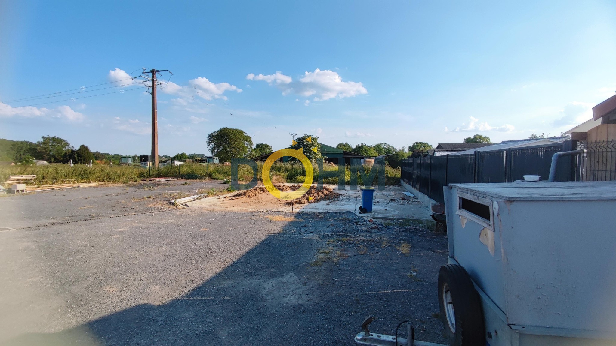 Bien immobilier à vendre à Acq, 3 306 m² – photo 2 sur 3