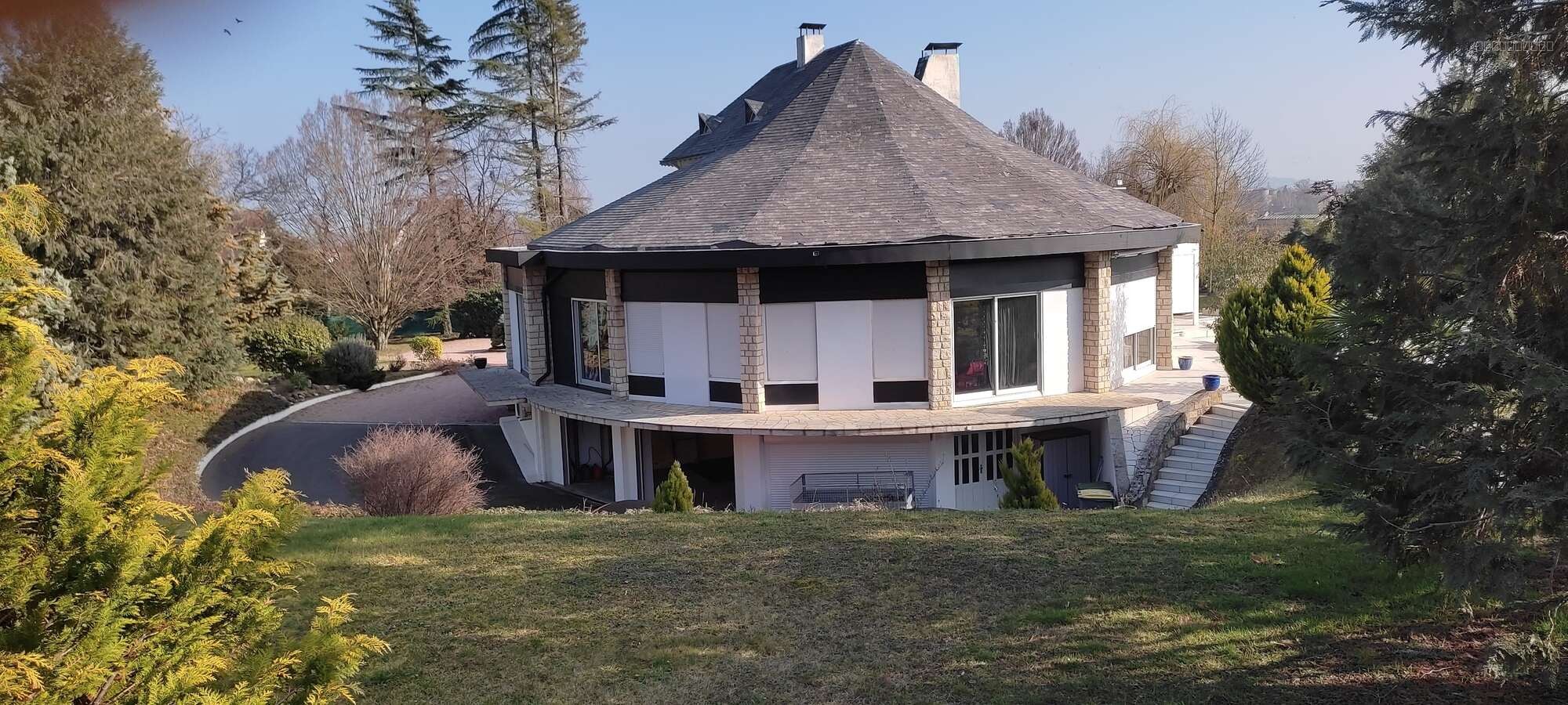 Bien immobilier à vendre à Gannat, 288 m², 6 pièces – photo 3 sur 16