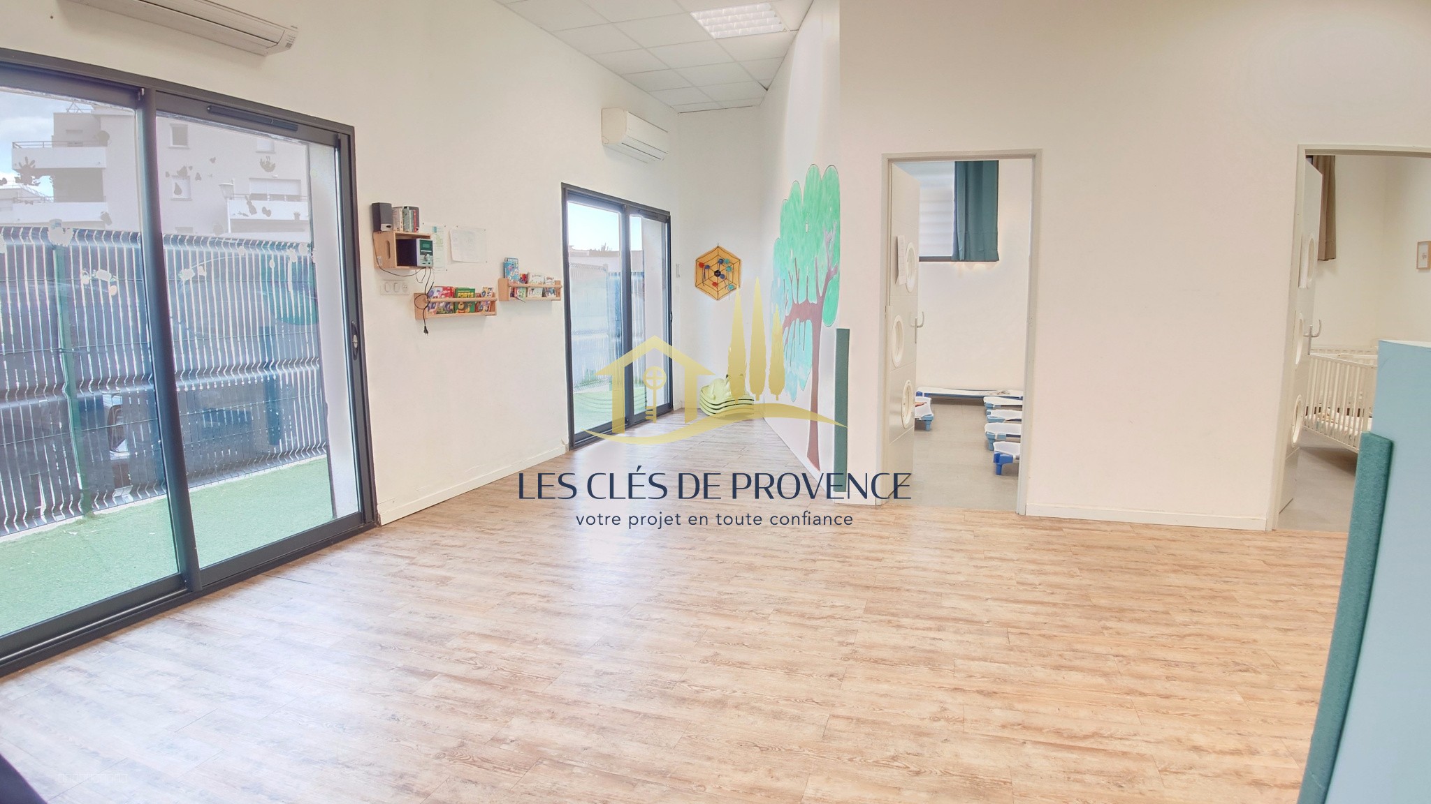 Fonds de commerce à vendre à Vitrolles, 243 m² – photo 2 sur 19