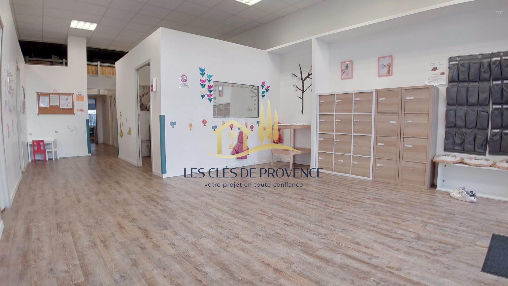 Fonds de commerce à vendre à Vitrolles, 243 m² – photo 3 sur 19
