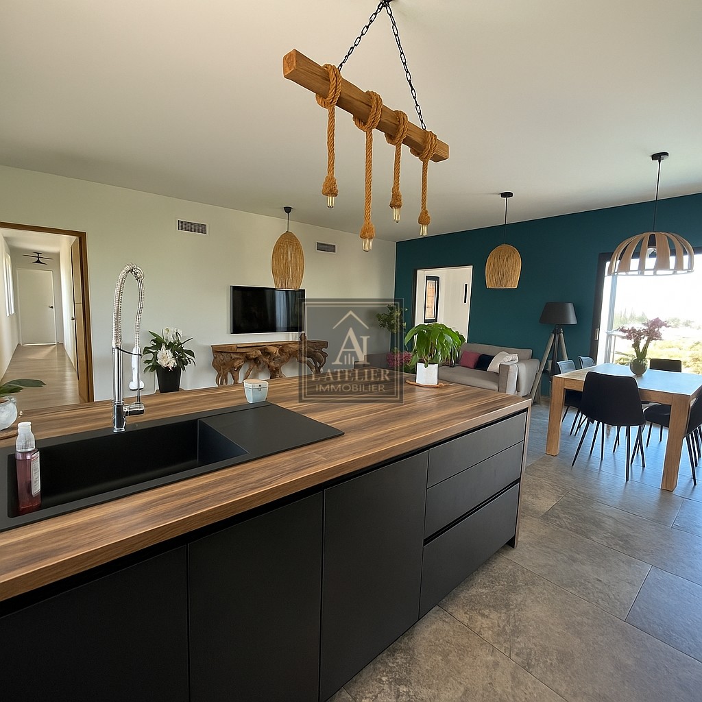 Maison à vendre à Cuers, 115 m², 4 pièces – photo 3 sur 10