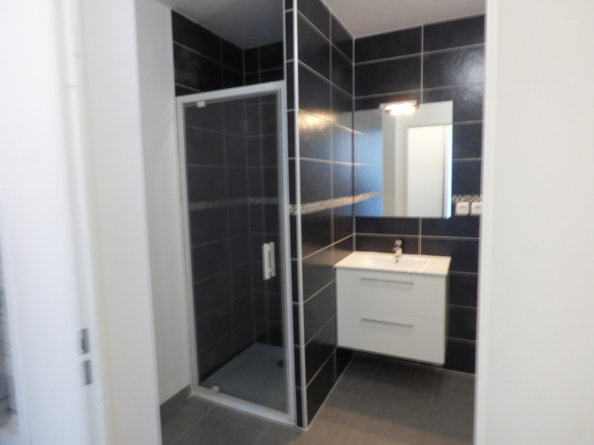 Appartement à vendre à Anglet, 1 100 m², 2 pièces – photo 3 sur 4