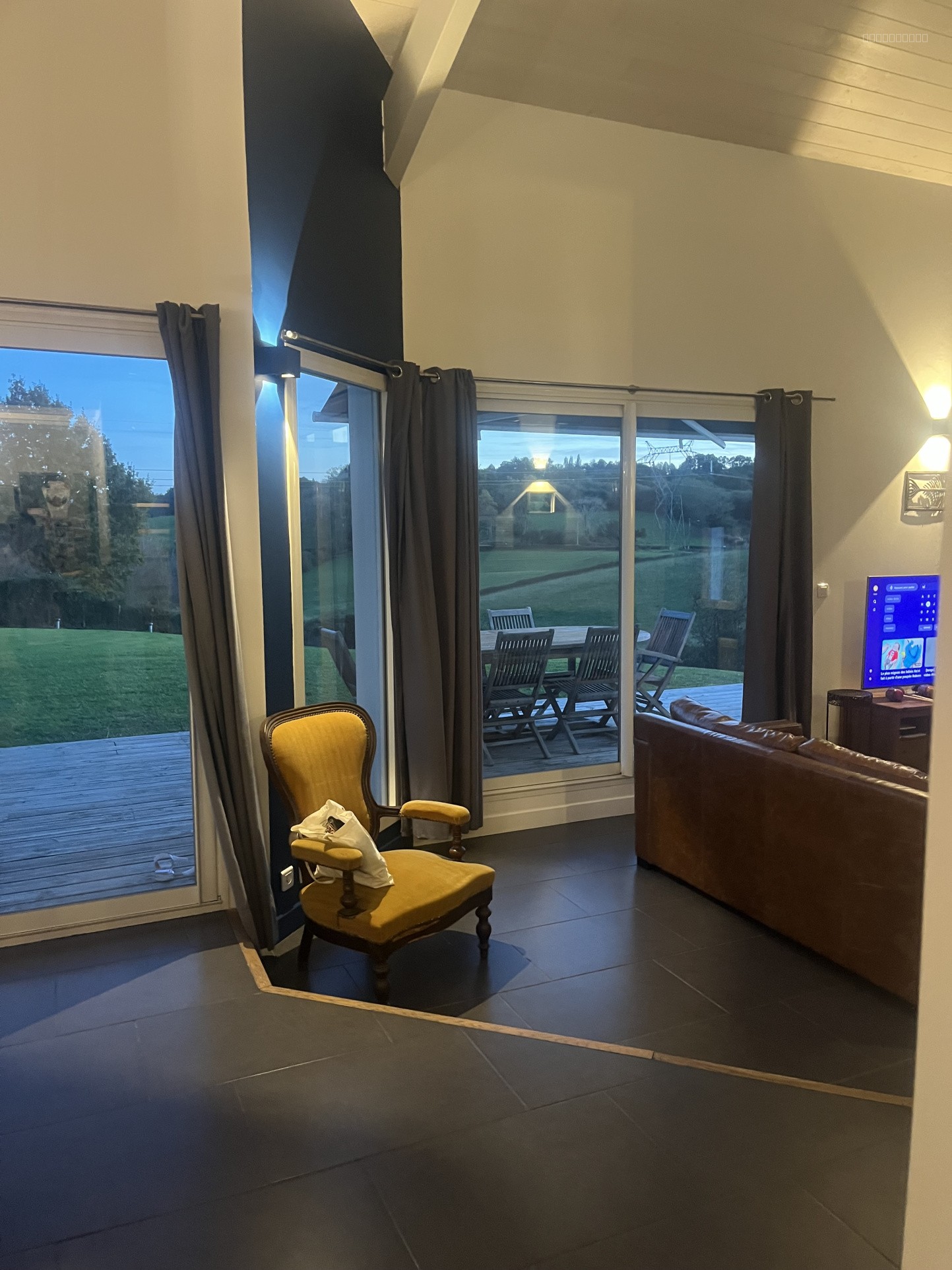 Maison à vendre à Mouguerre, 118 m², 4 pièces – photo 3 sur 5