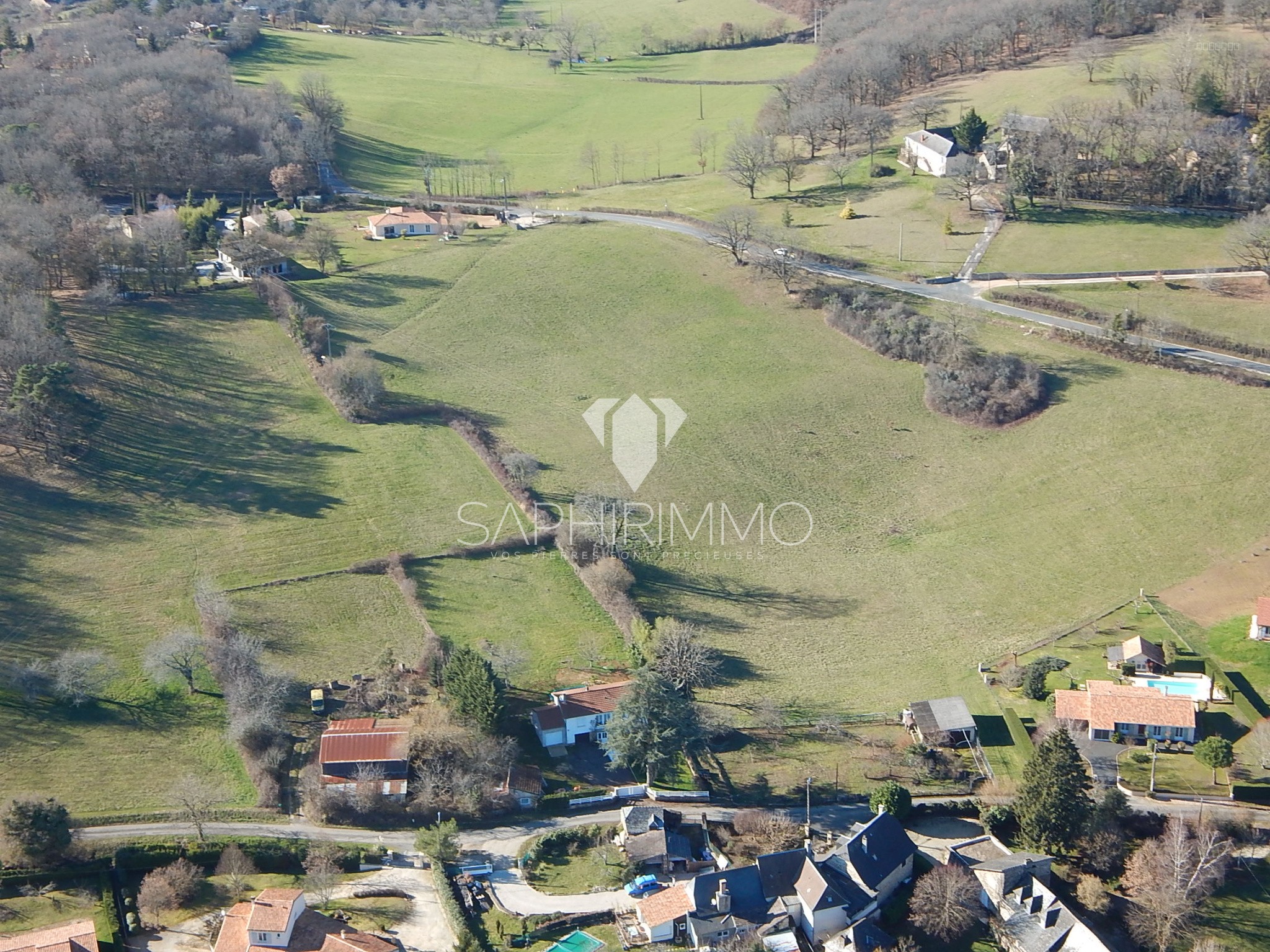 Terrain à vendre à Terrasson lavilledieu, 6 714 m² – photo 3 sur 3