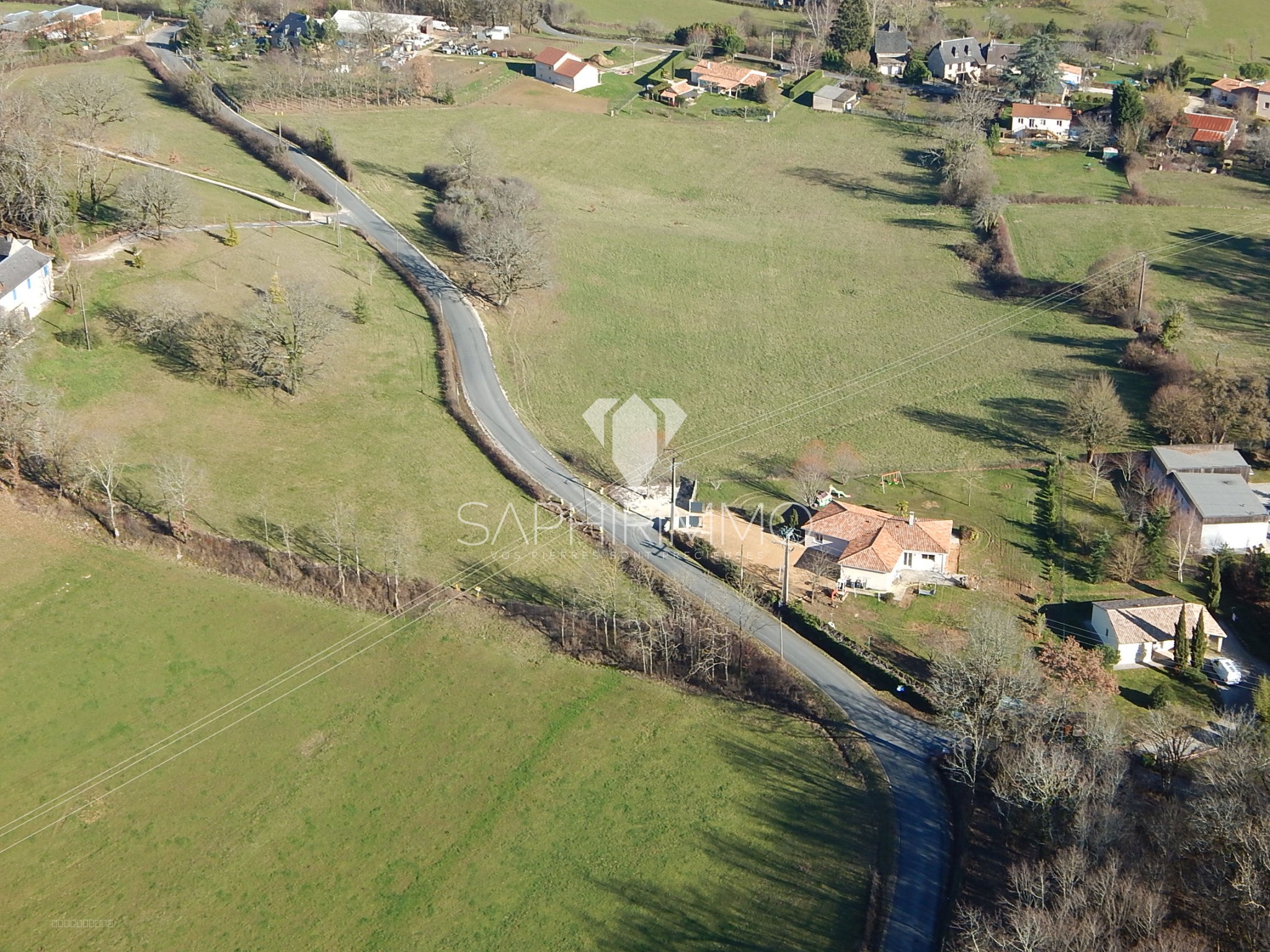 Terrain à vendre à Terrasson lavilledieu, 6 714 m² – photo 2 sur 3