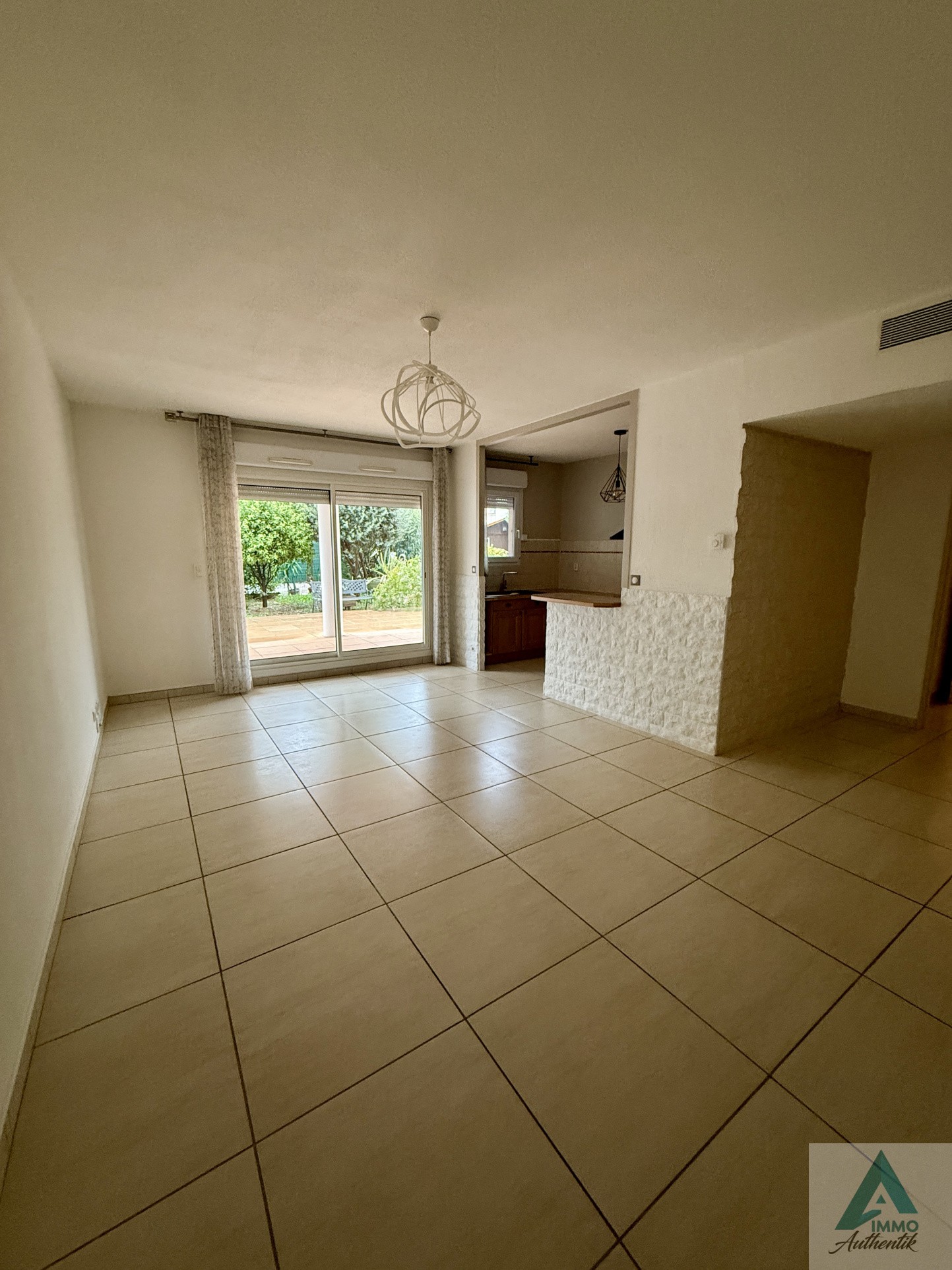 Appartement à vendre à Marseille, 68,06 m², 3 pièces – photo 1 sur 6