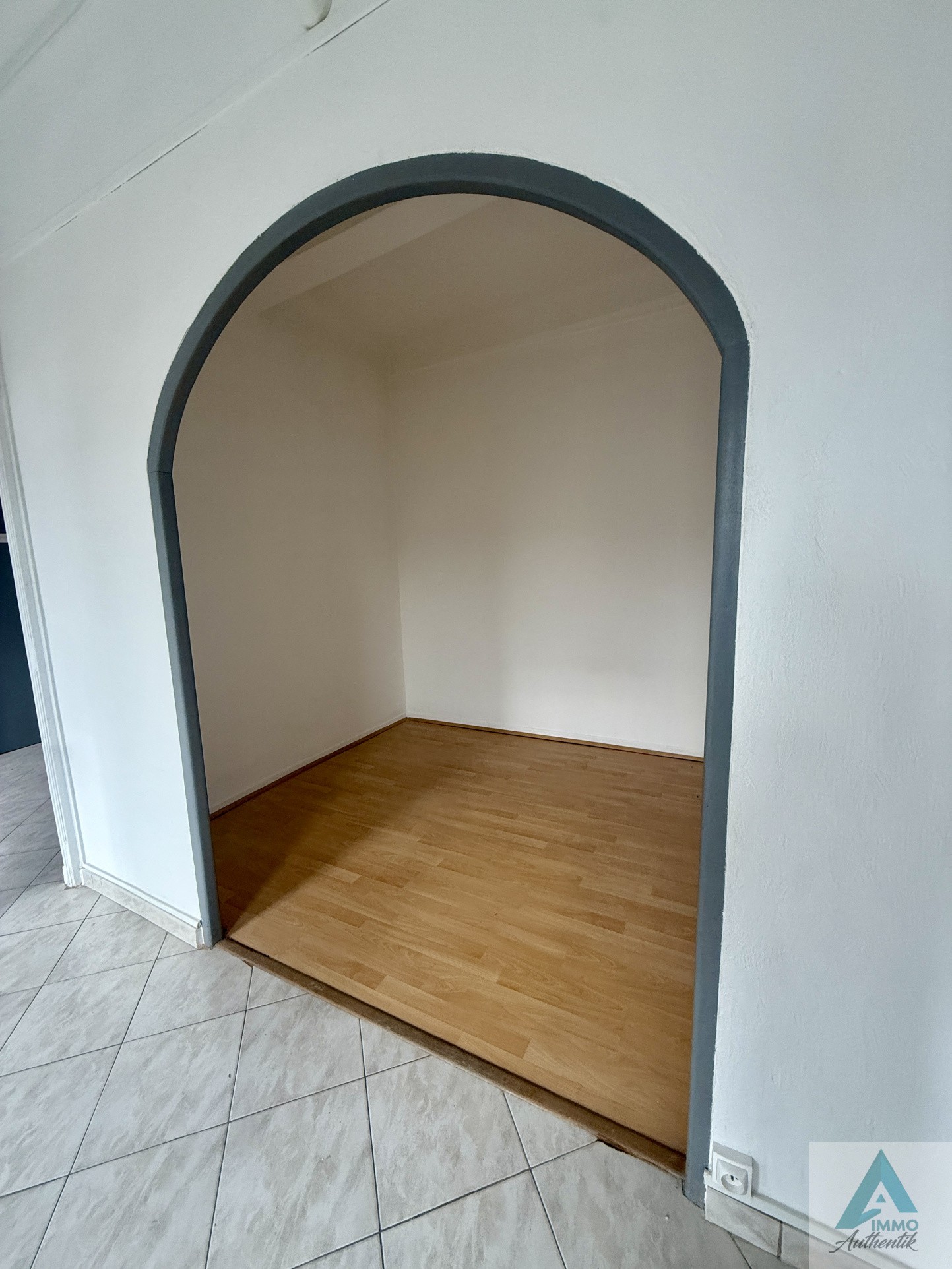Appartement à vendre à Auriol, 33,28 m², 1 pièce – photo 2 sur 6