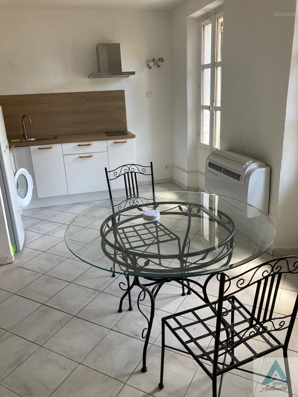 Appartement à louer à Peynier, 27,56 m², 1 pièce – photo 1 sur 10