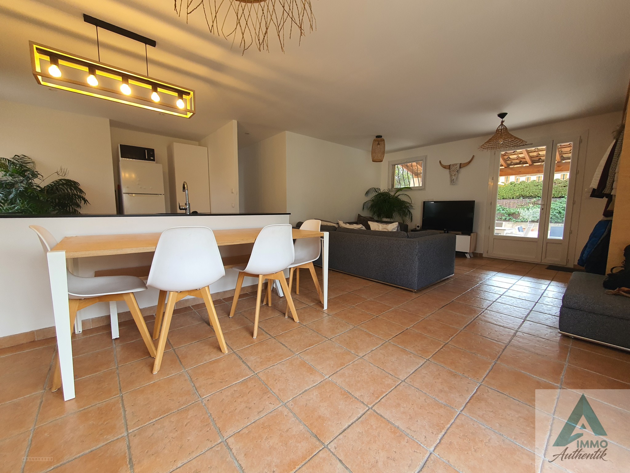 Maison à louer à Les pennes mirabeau, 82,29 m², 4 pièces – photo 2 sur 15