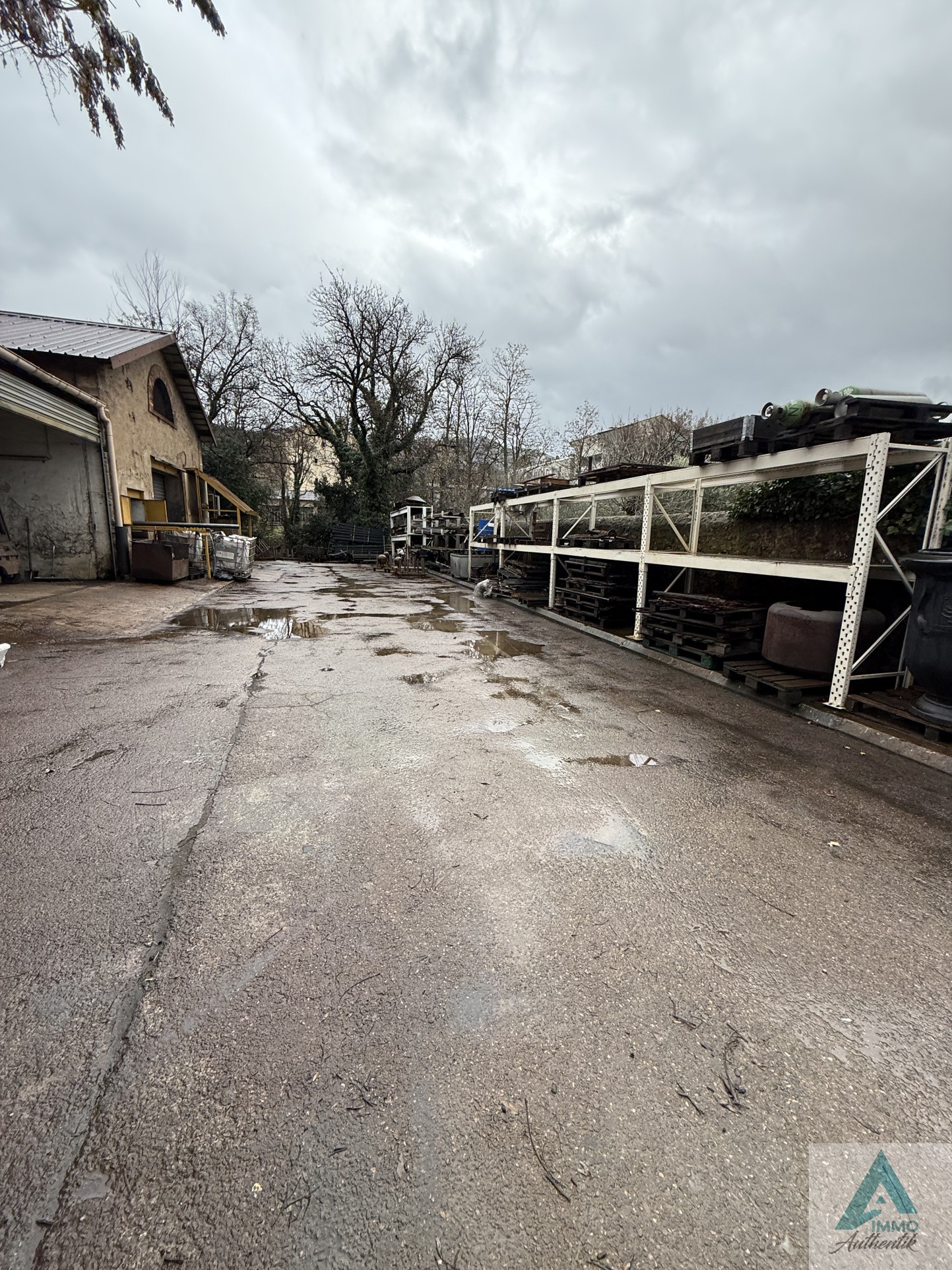 Local commercial à louer à Roquevaire, 460 m² – photo 3 sur 7