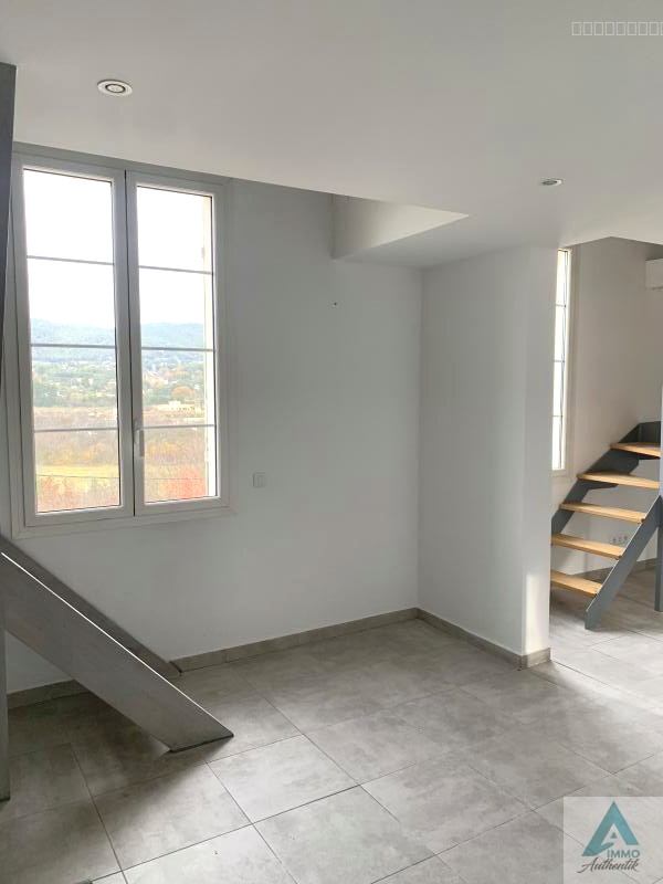 Appartement à louer à St zacharie, 52,6 m², 3 pièces – photo 3 sur 6