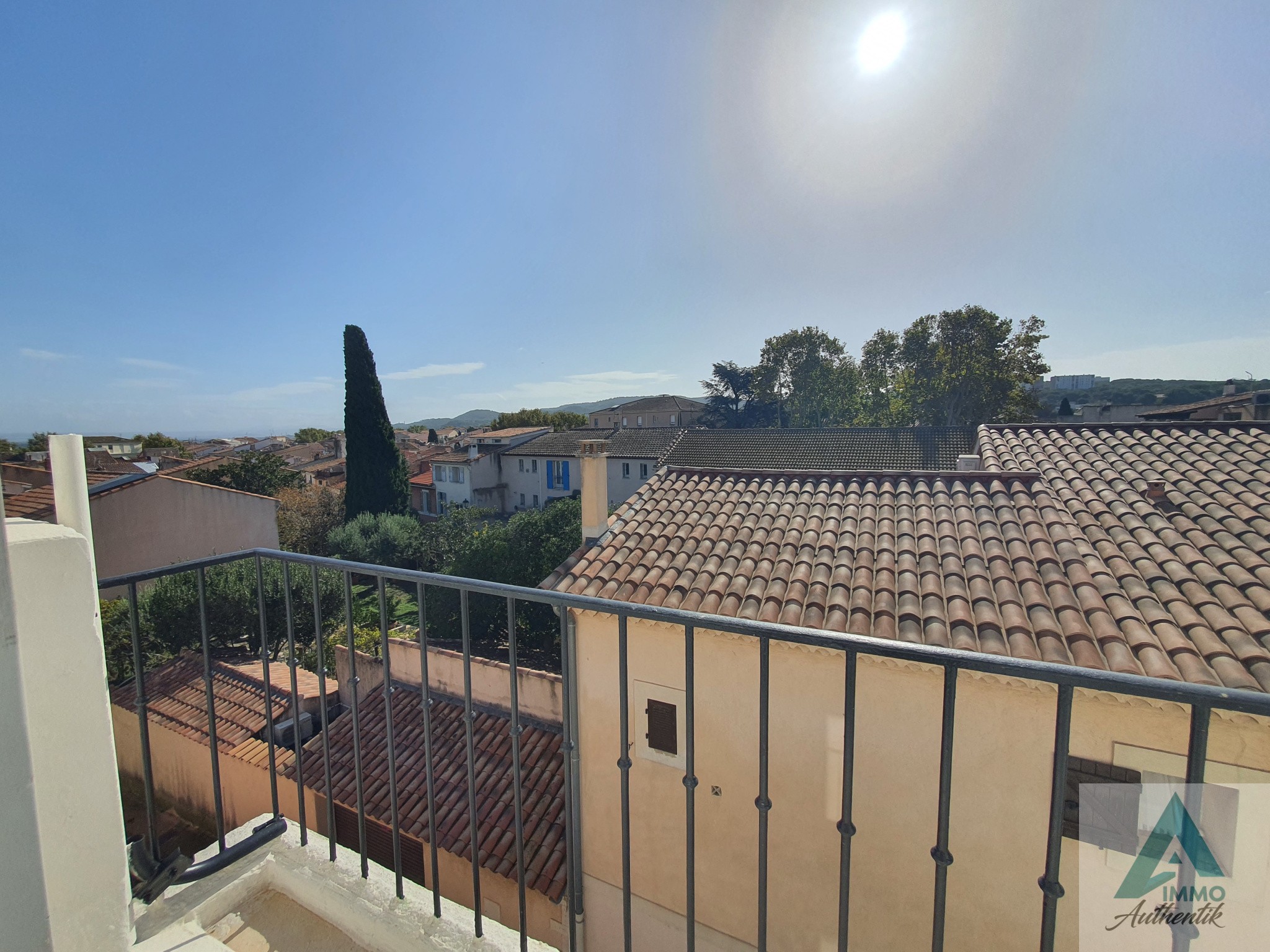 Appartement à louer à Martigues, 25,77 m², 1 pièce – photo 1 sur 7