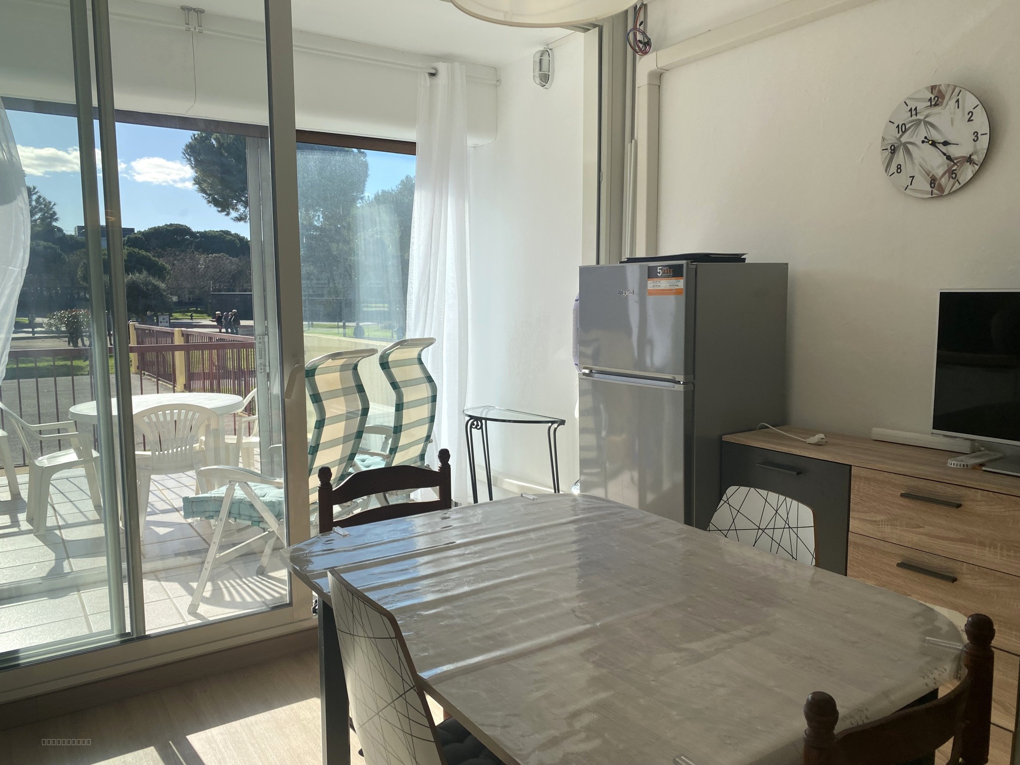 Appartement à vendre à Balaruc les bains, 189 m², 1 pièce – photo 2 sur 8