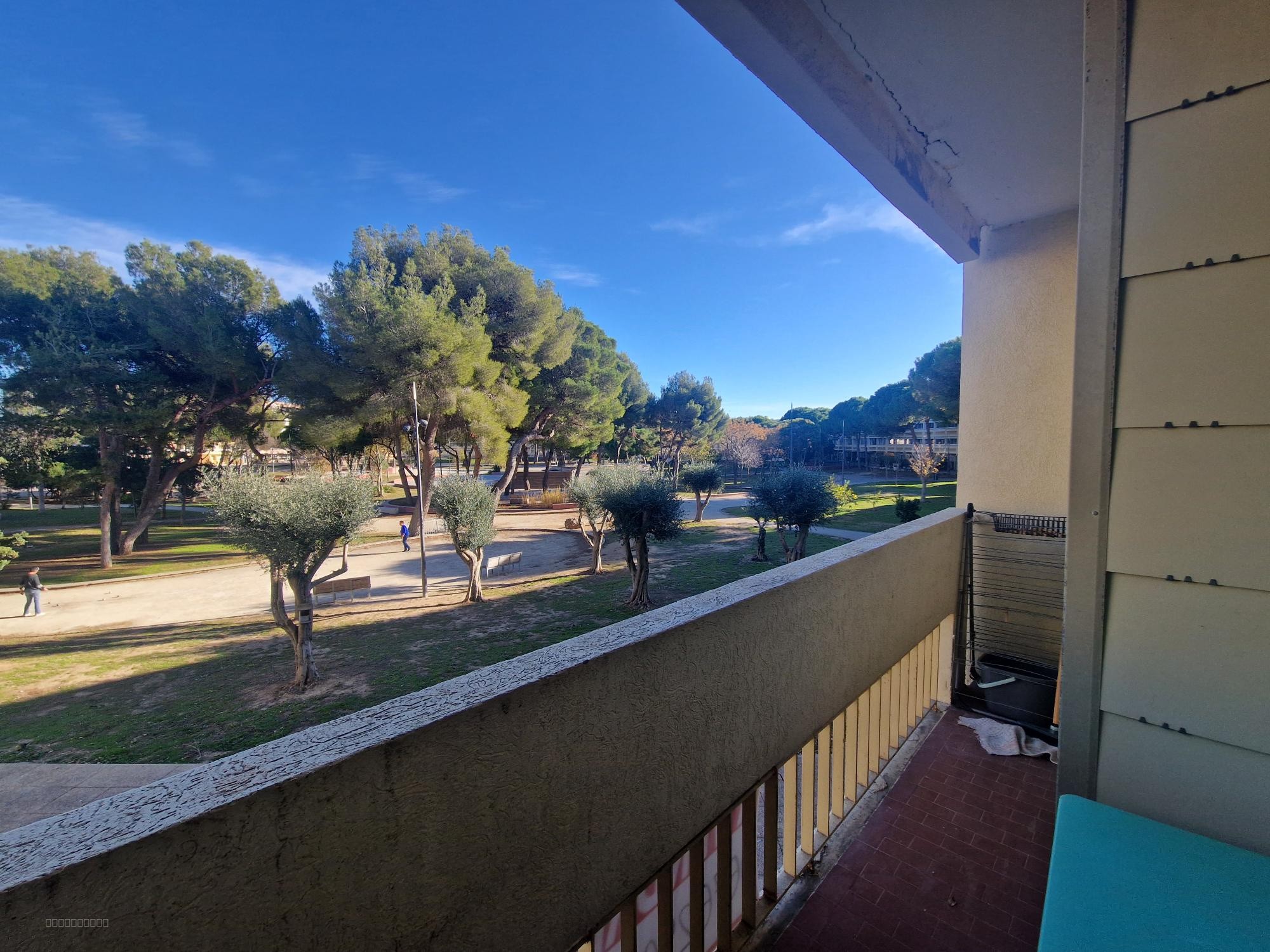 À vendre   Studio avec balcon, vue dégagée sur parc — photo 6