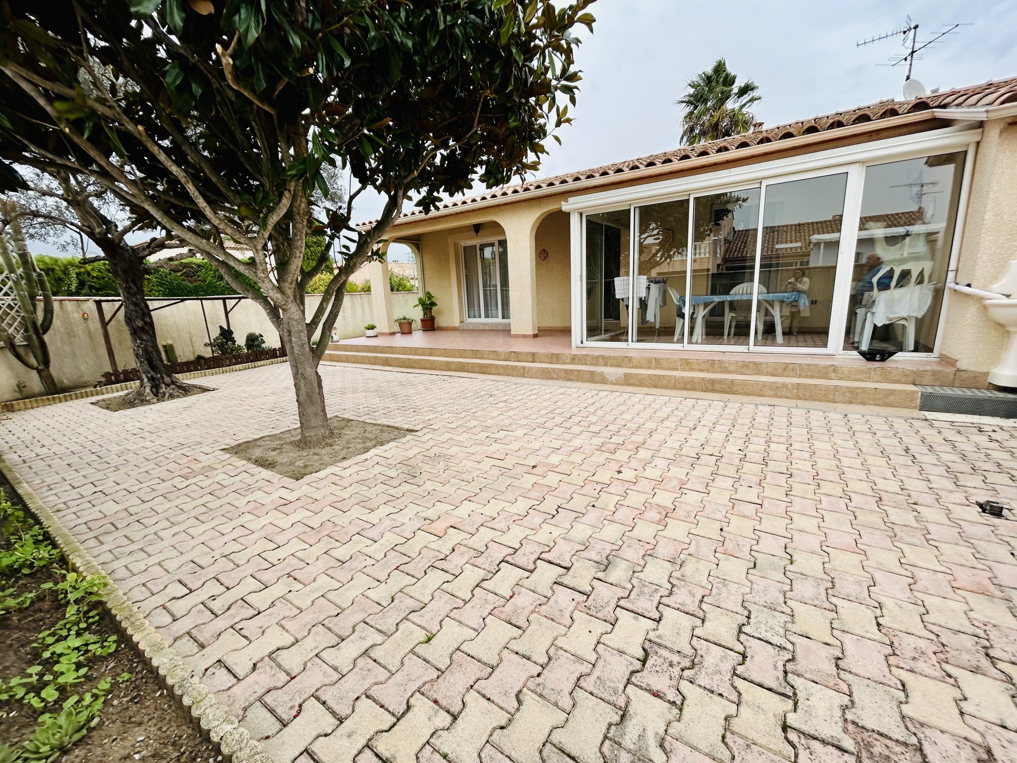 Villa à vendre à Poussan, 96 m², 5 pièces – photo 1 sur 14