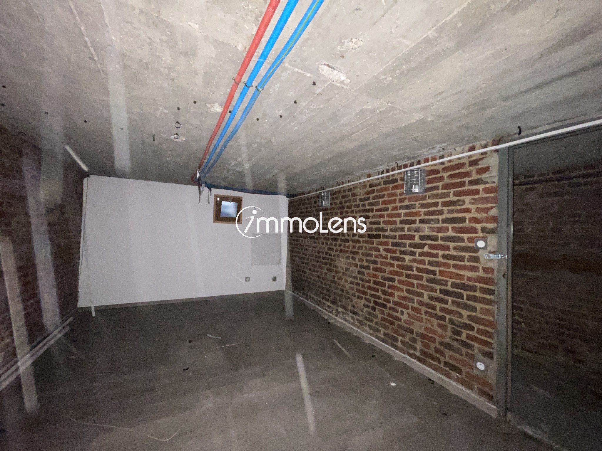 Immeuble à vendre à Lens, 45 m², 6 pièces – photo 2 sur 15