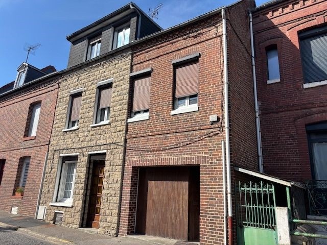 Maison à vendre à Eu, 106 m², 6 pièces – photo 1 sur 12
