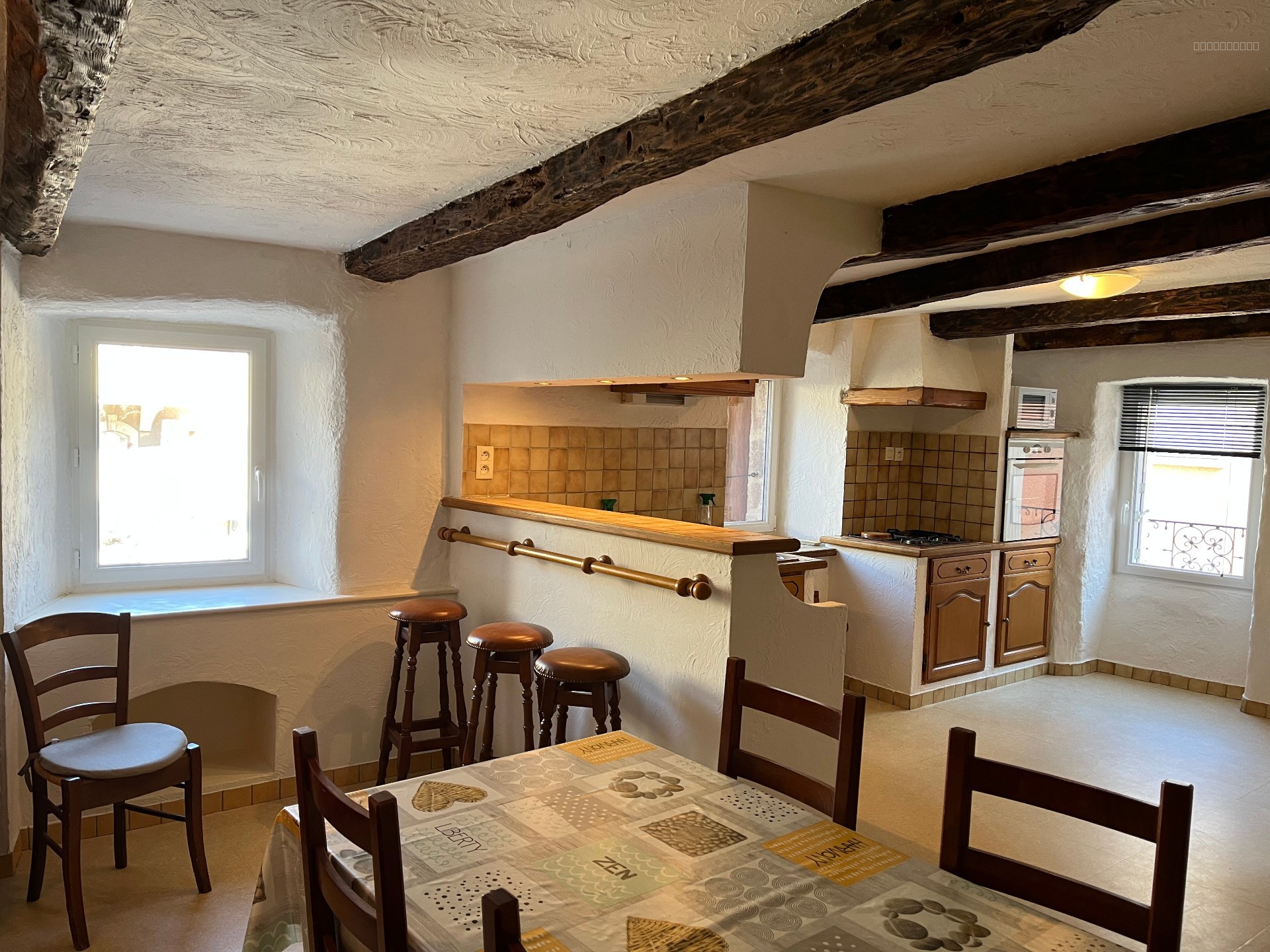 Maison à louer à Le cheylard, 79 m², 3 pièces – photo 1 sur 15
