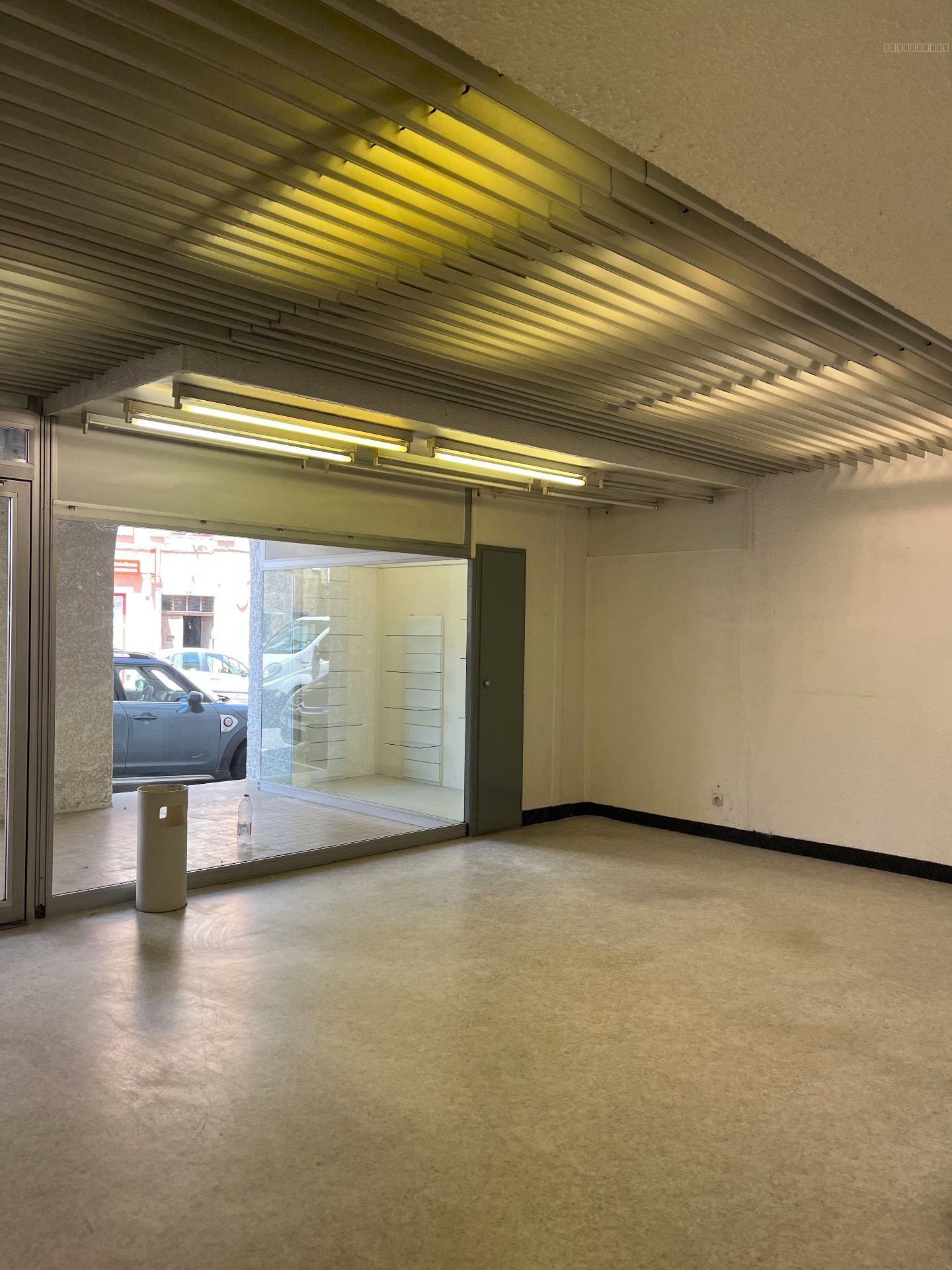 Local commercial à louer à Lamastre, 90 m² – photo 1 sur 13