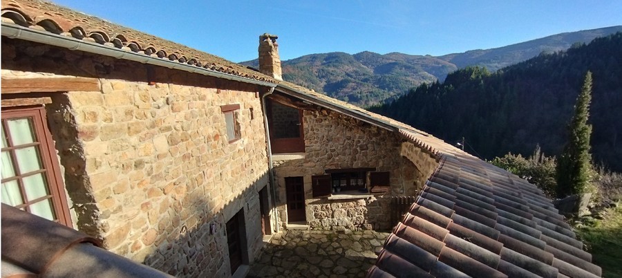 Maison à vendre à Dornas, 200 m², 8 pièces – photo 2 sur 20