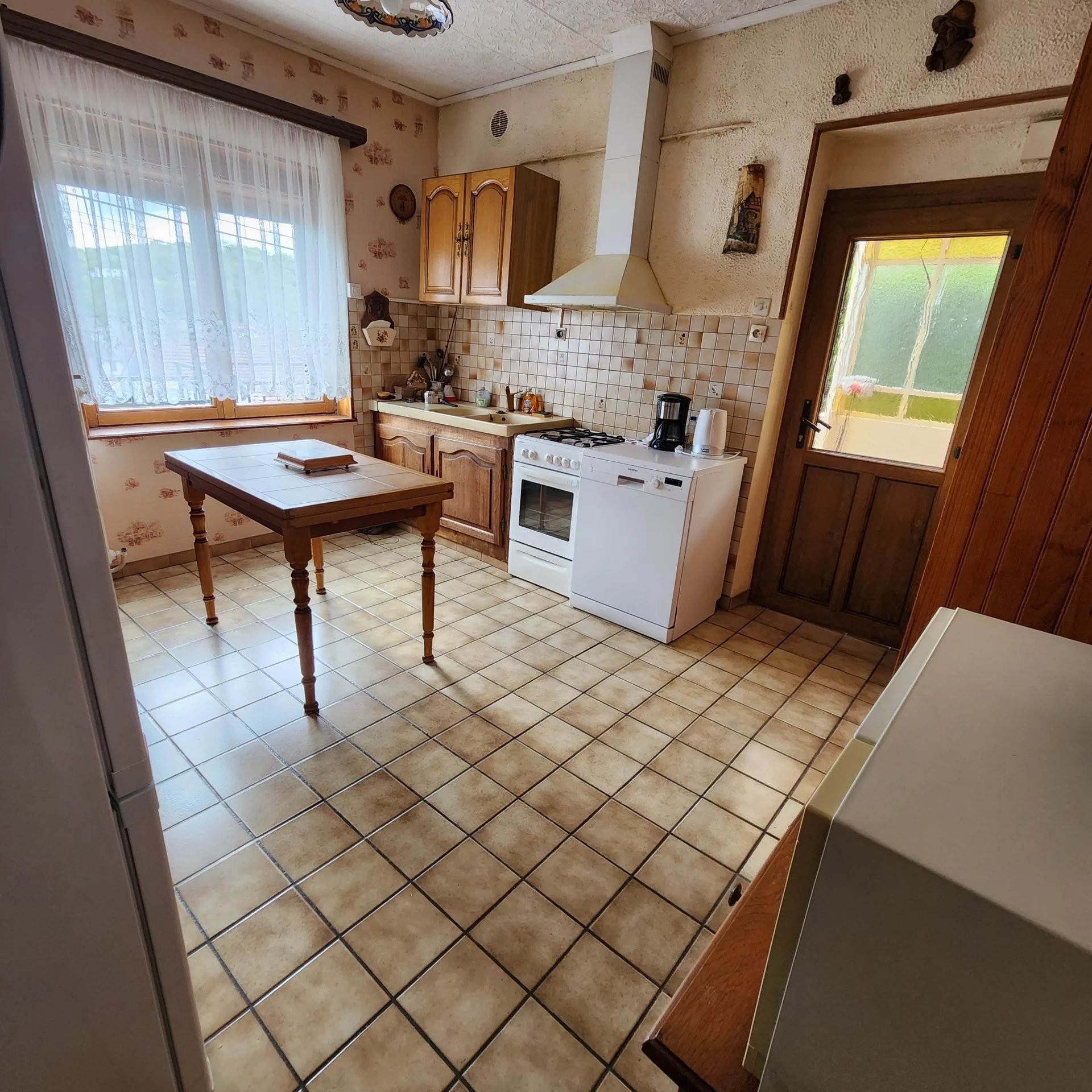 MAISON PLAIN PIED, SURELEVEE PROCHE FRONTIERES — photo 10