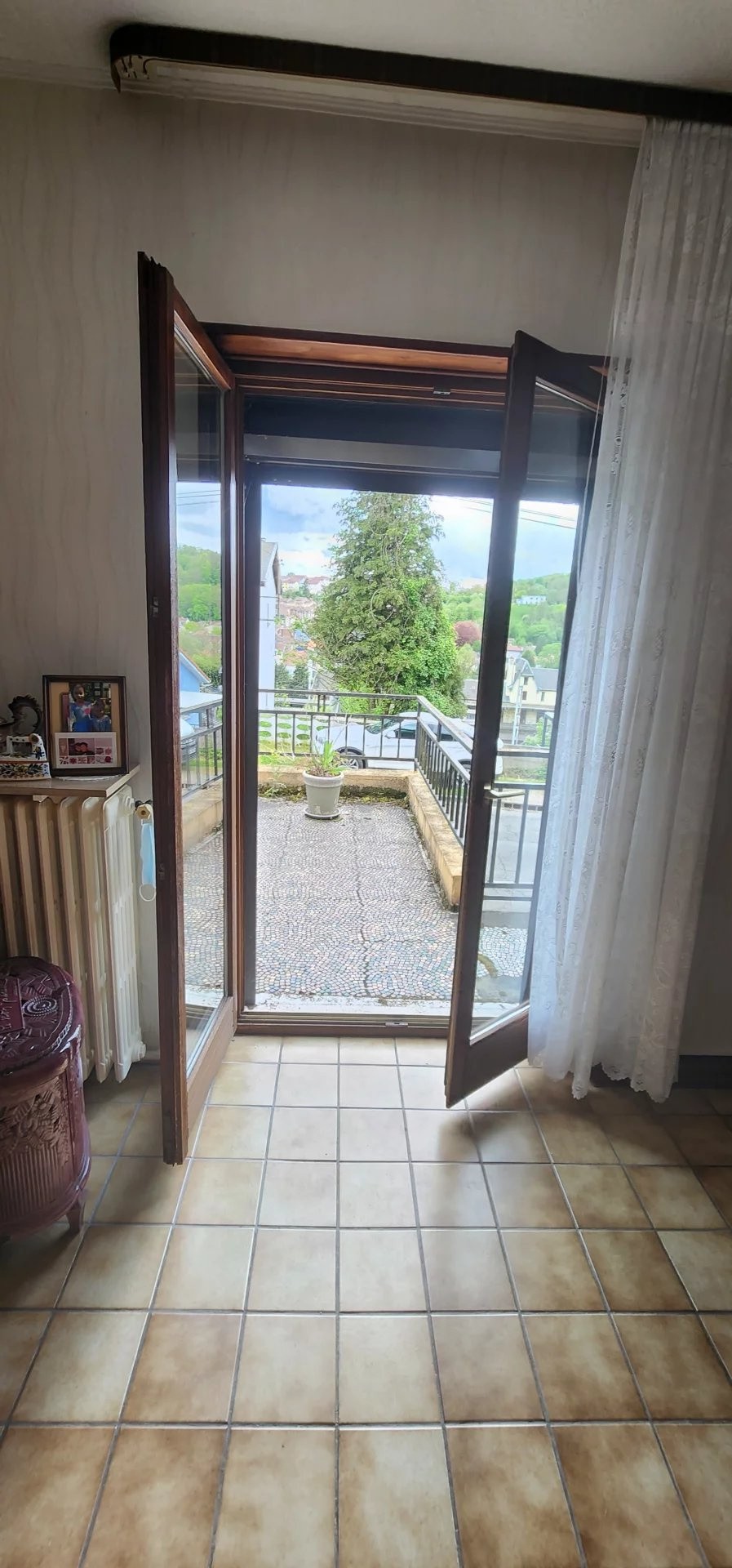 MAISON PLAIN PIED, SURELEVEE PROCHE FRONTIERES — photo 15