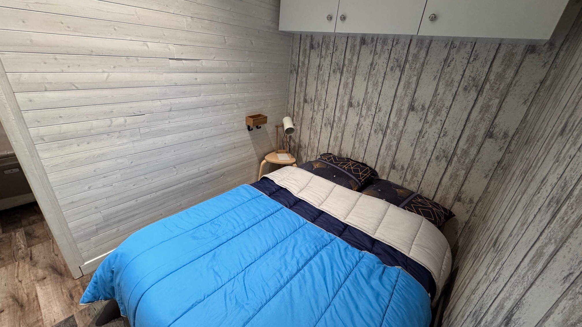 Appartement F2, rez-de-chaussée, entièrement meublé au centre-ville de LONGUYON — photo 10