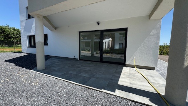 Appartement F4 rez-de-chaussée, terrasse,garage, proche des frontières GD. Luxembourg et Belgique. — photo 8