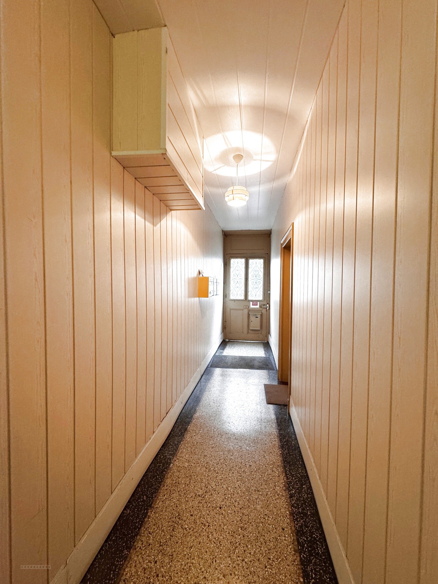 Appartement F2, rez-de-chaussée, entièrement meublé au centre-ville de LONGUYON — photo 14