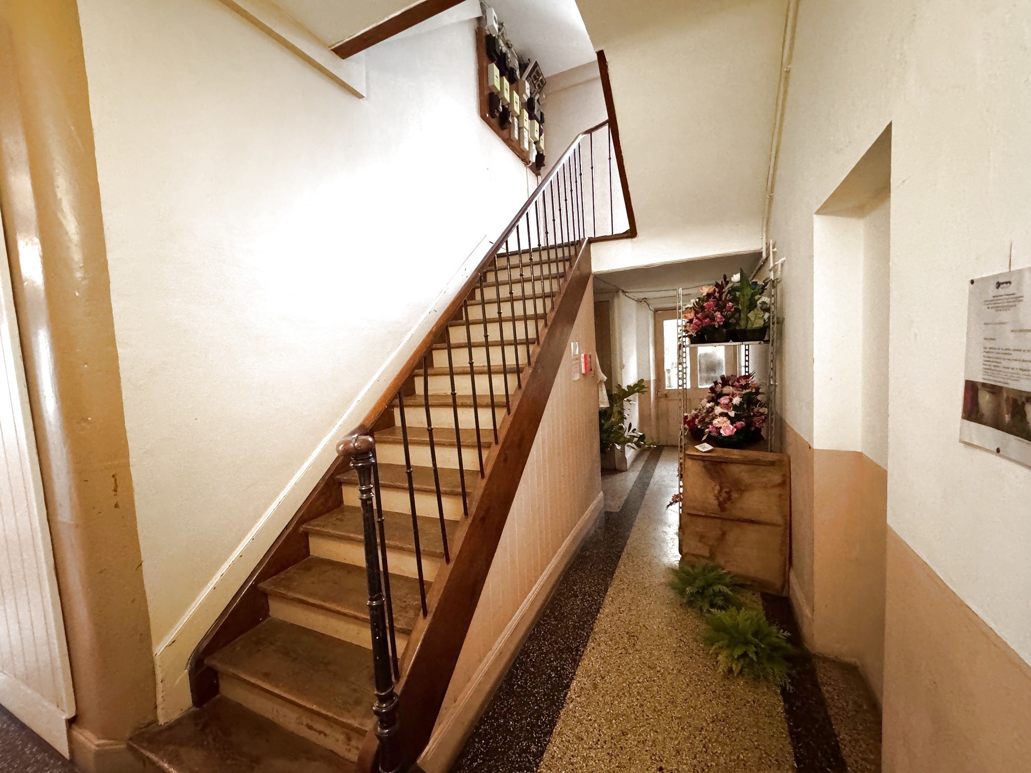 Appartement F2, rez-de-chaussée, entièrement meublé au centre-ville de LONGUYON — photo 13